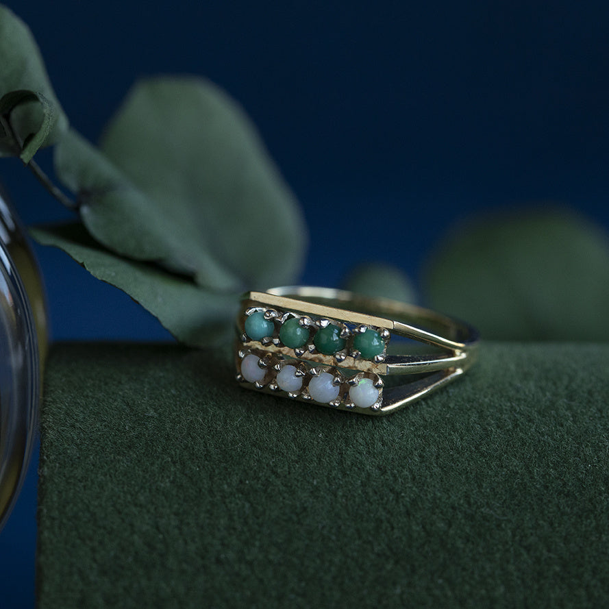 Gold vintage row ring with turquoise and opal 14 kt
