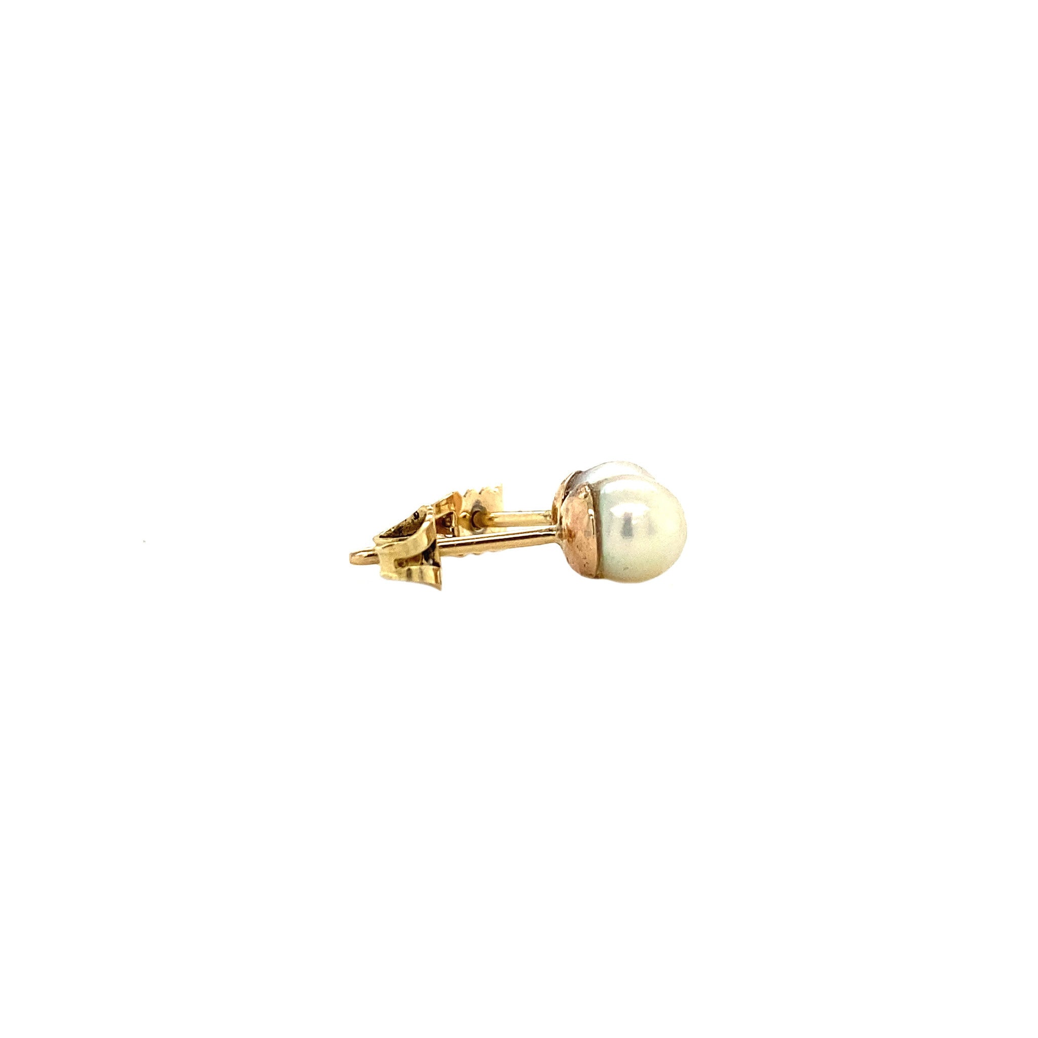 Gold ear studs with pearl 14 krt