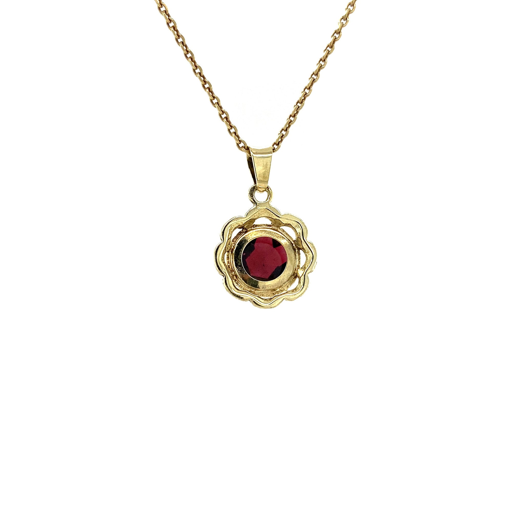 Gouden hanger met granaat 14 krt