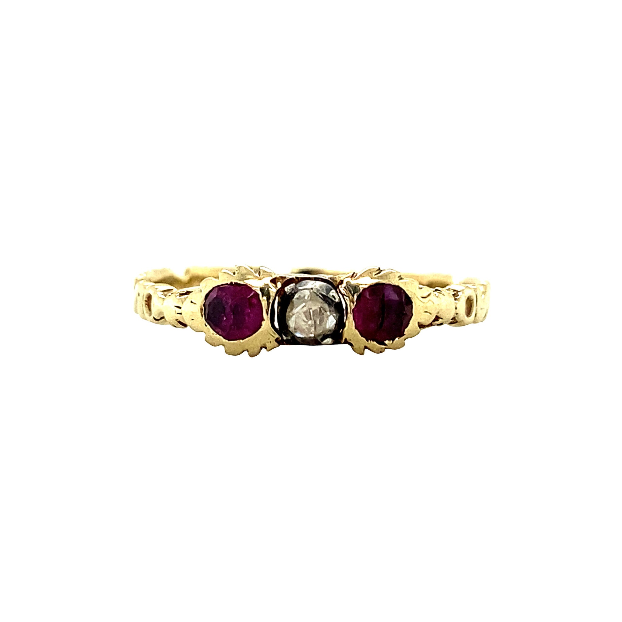 14 kt gold ring with natural ruby and rose diamond