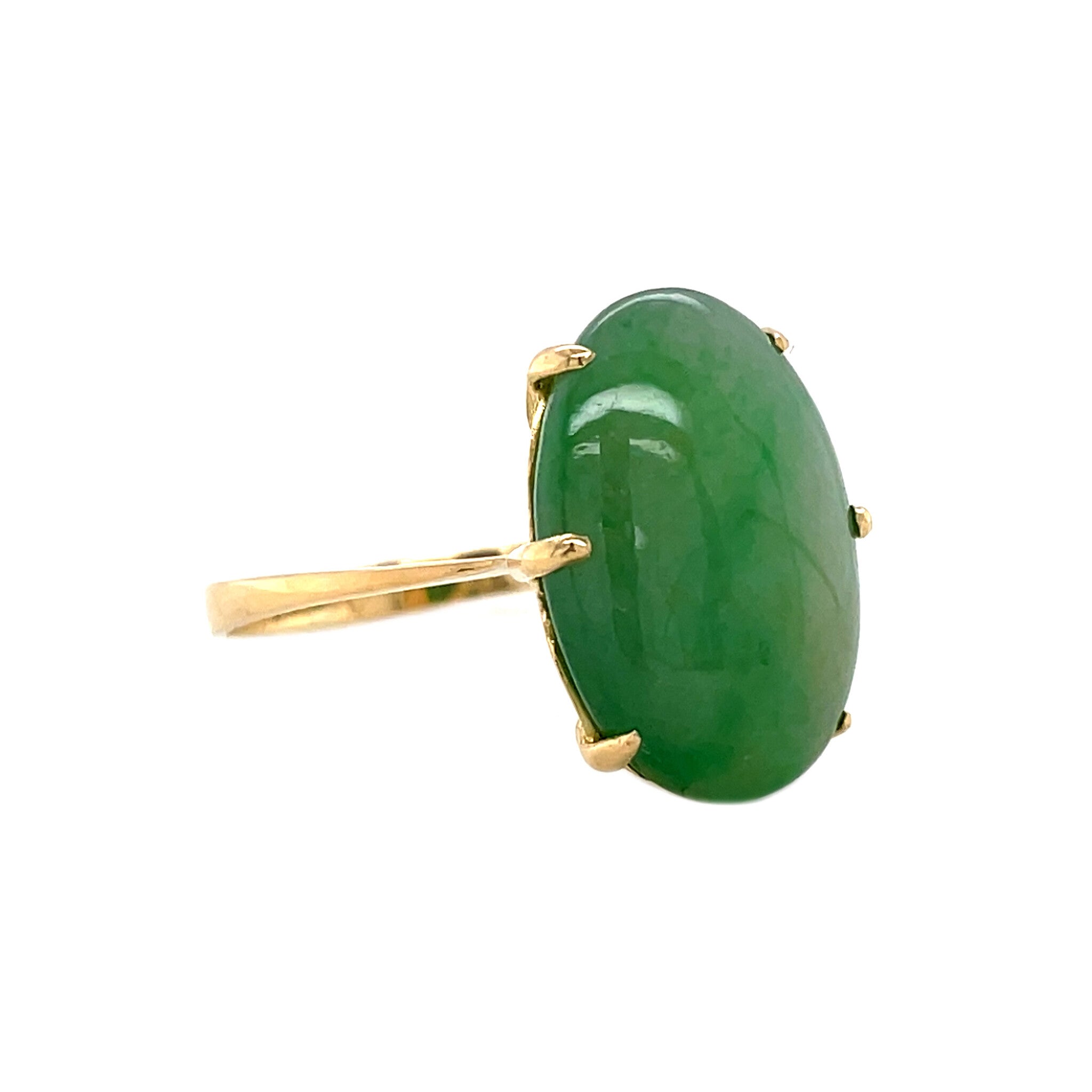 Gouden vintage ring met jade 18 krt