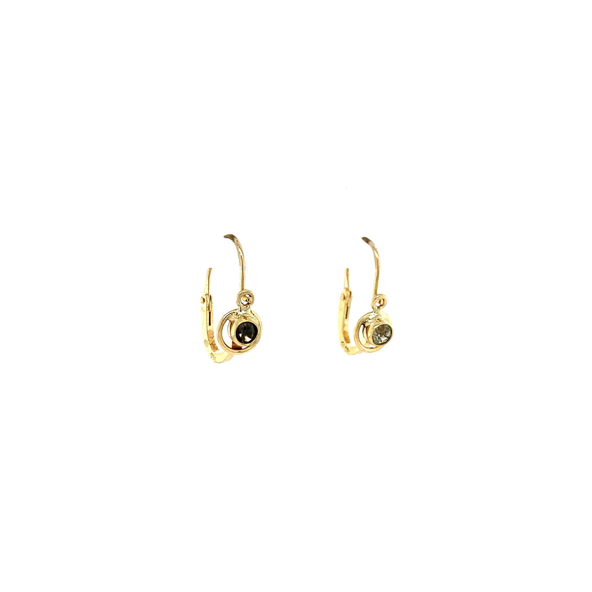 Gold earrings with glass stone 14 krt