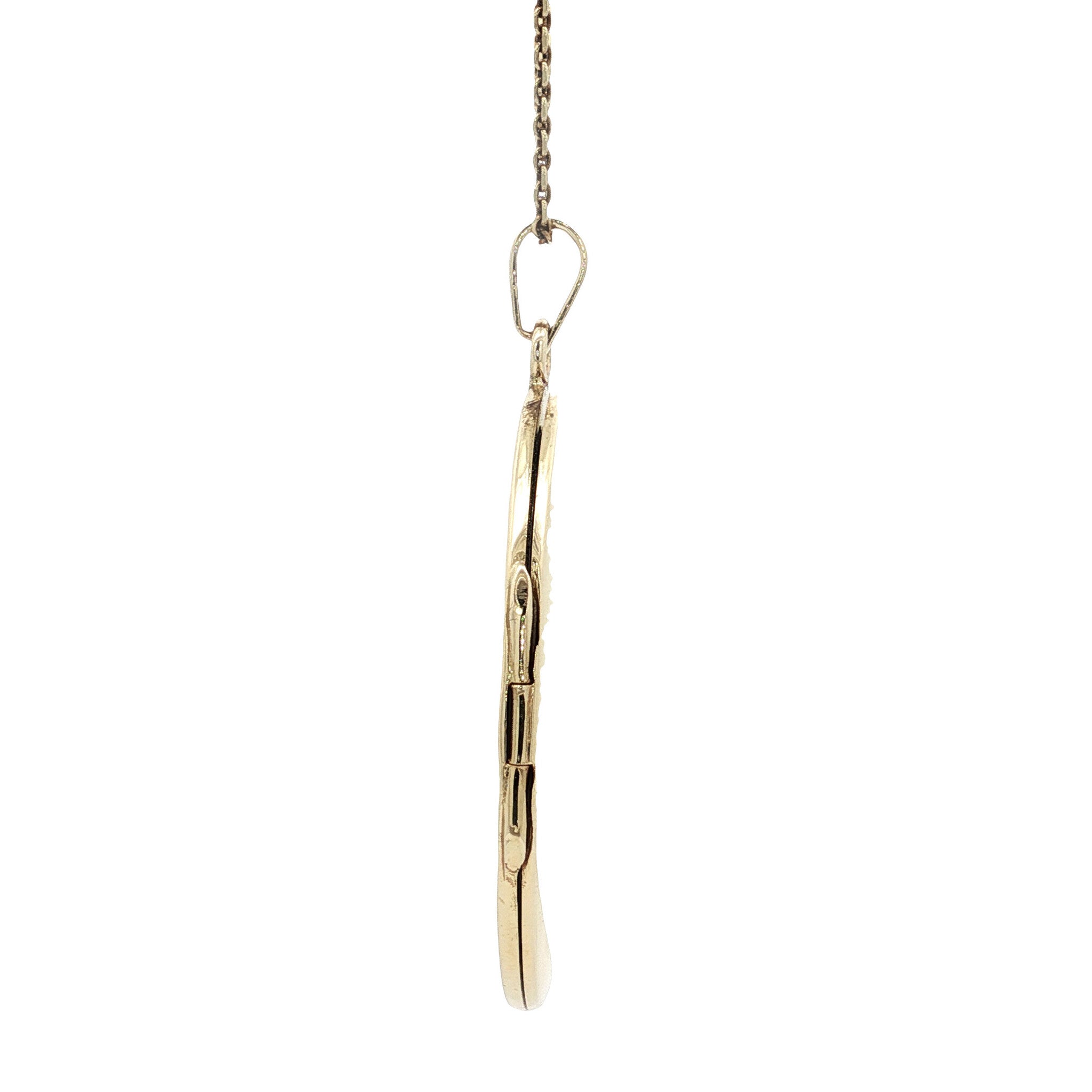 Vintage 14 kt gold locket with engraving