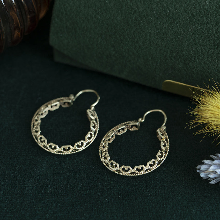 Vintage gold fantasy earrings 14 kt