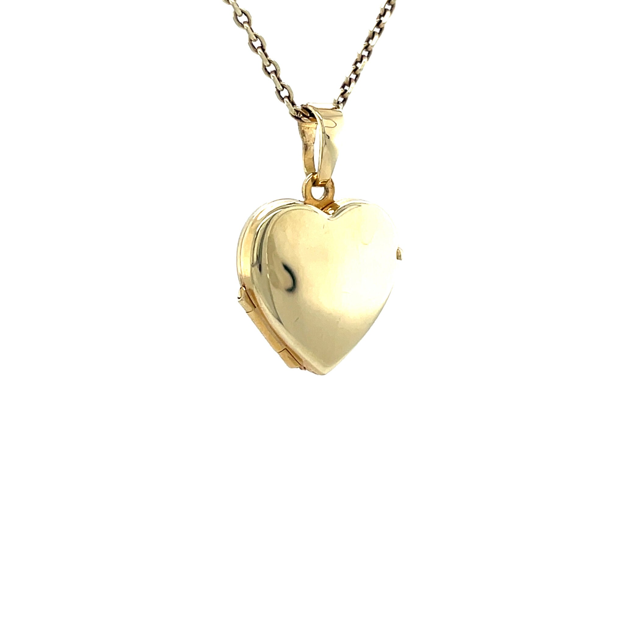 Vintage 14 kt gold heart locket