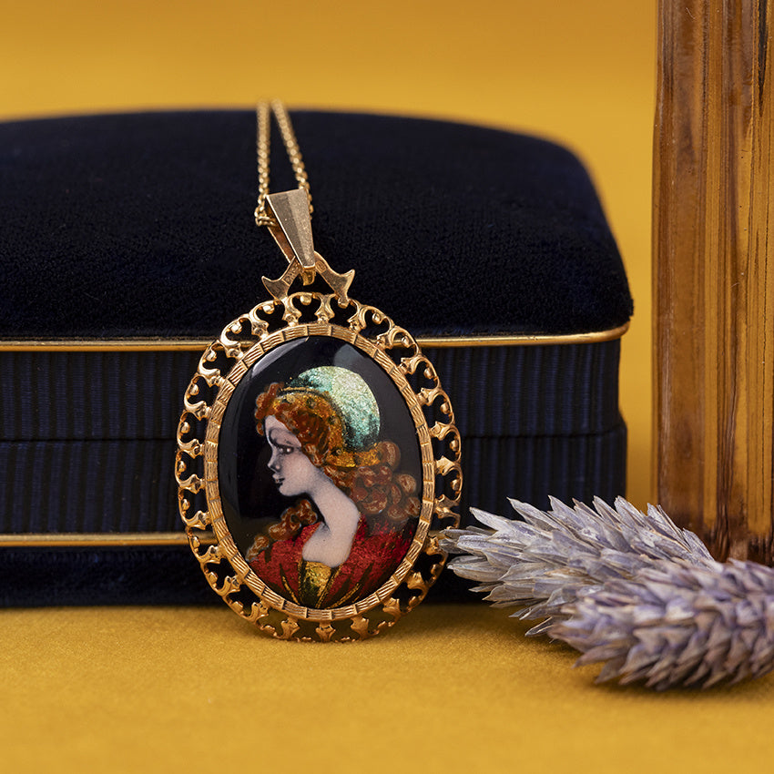 Gouden vintage hanger met emaille 18 kt