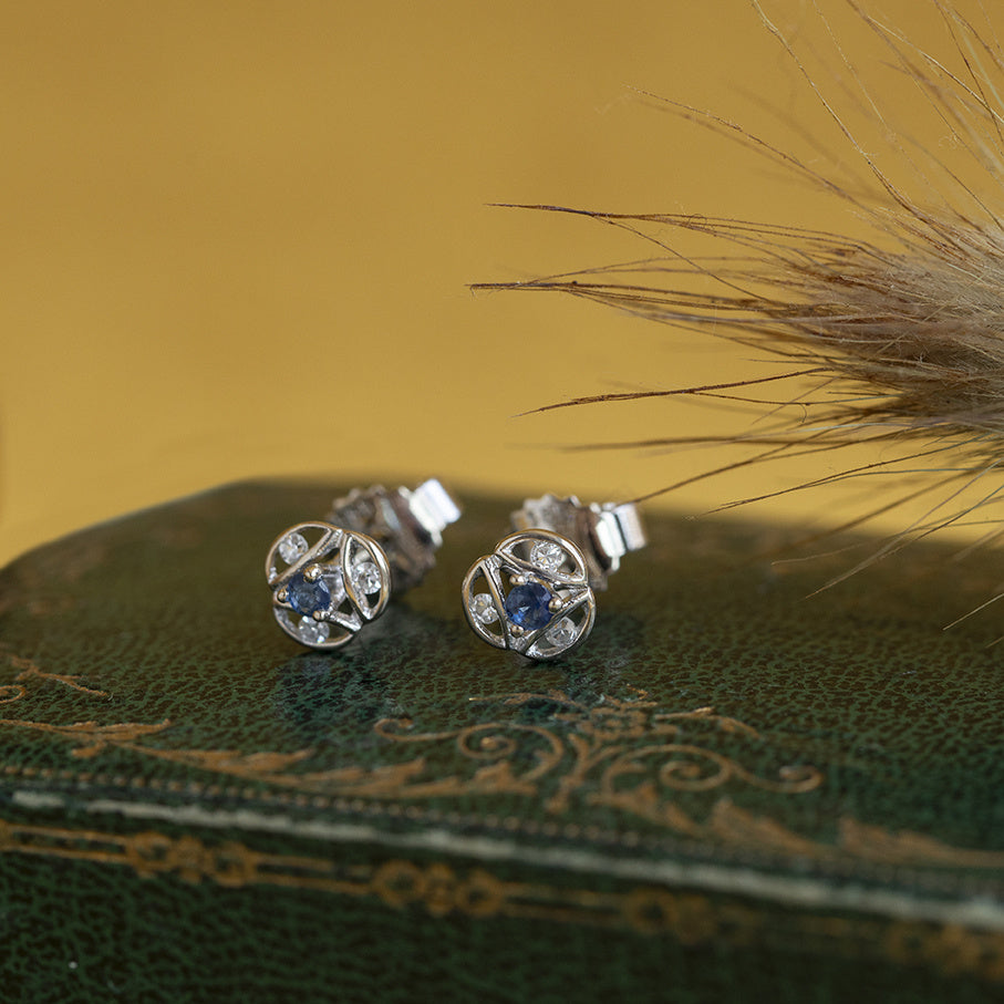 Vintage white gold stud earrings with sapphire and diamond, 14 kt