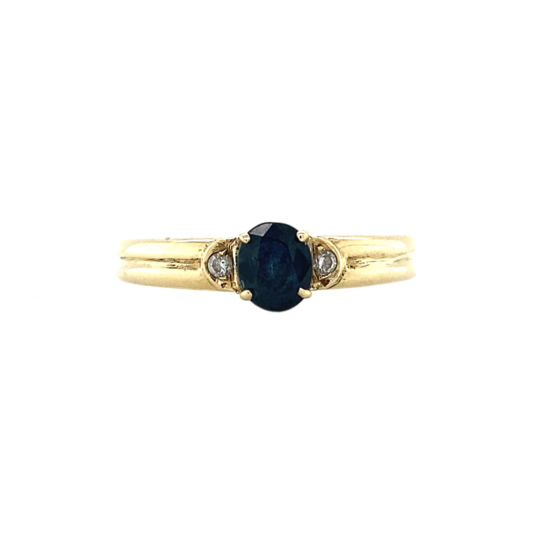 14 kt gold ring with sapphire and diamond
