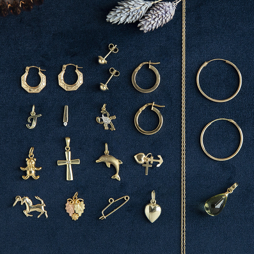 Vintage gold horse pendant, 14 kt