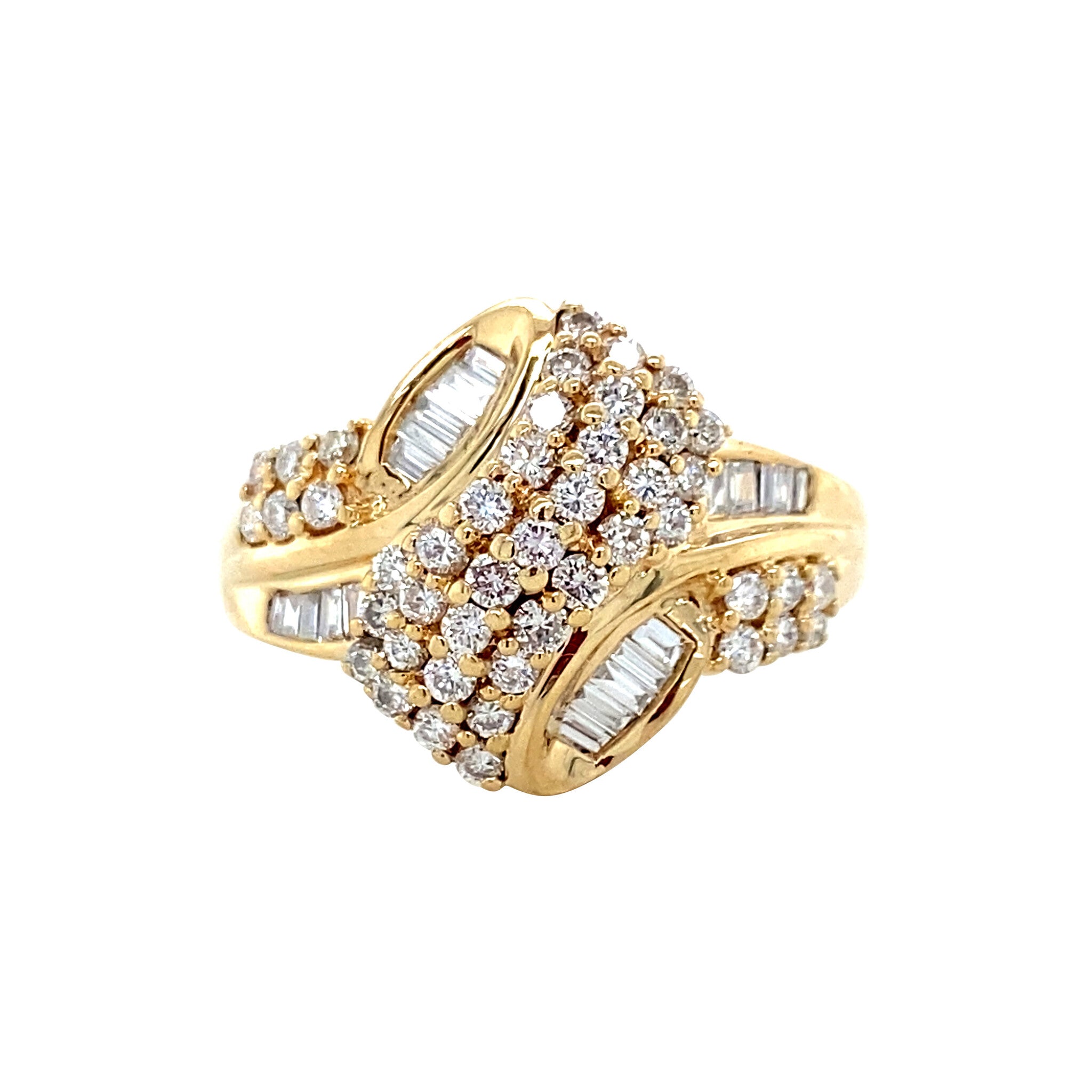 Gold vintage ring with diamond 14 carat