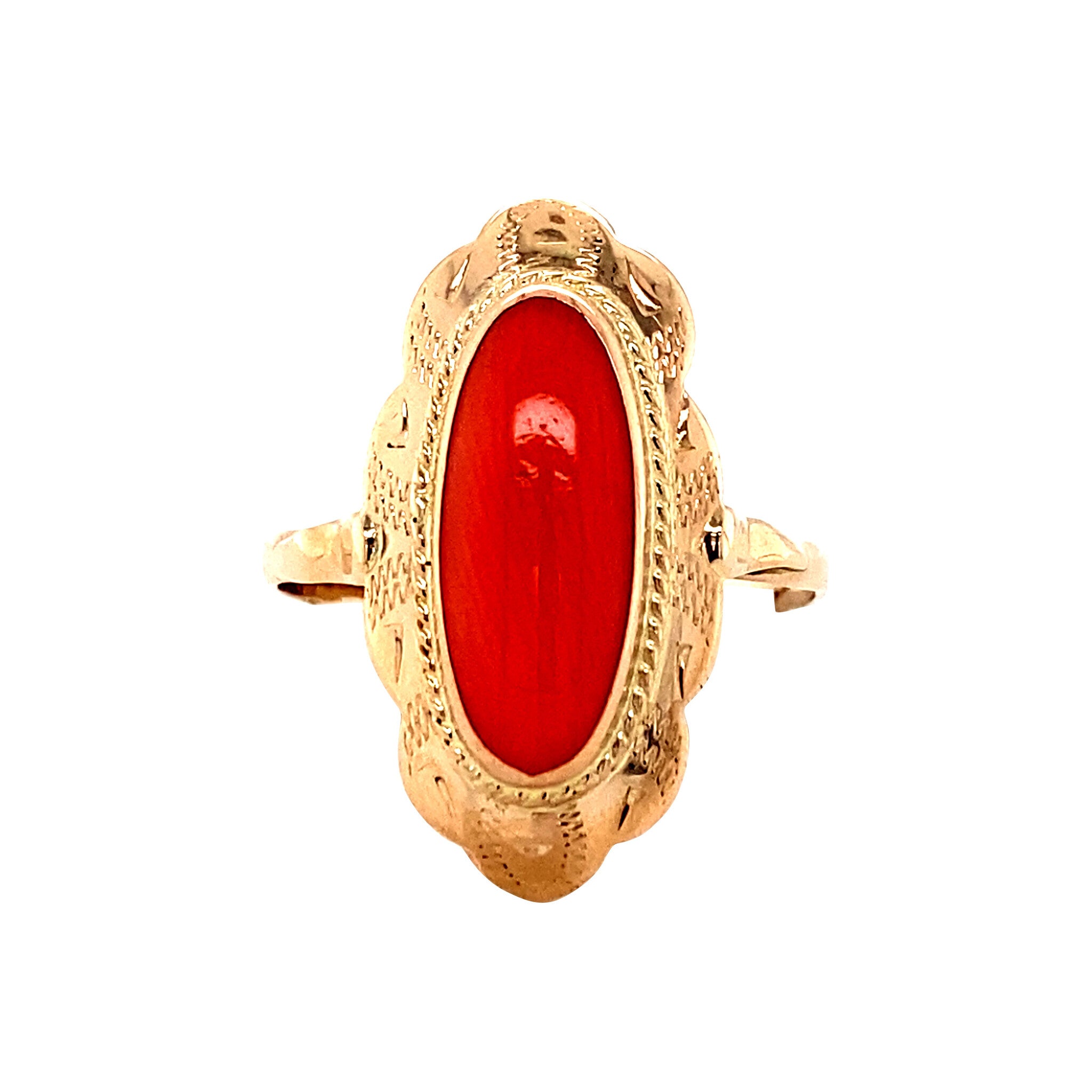 14 kt gold ring with blood coral