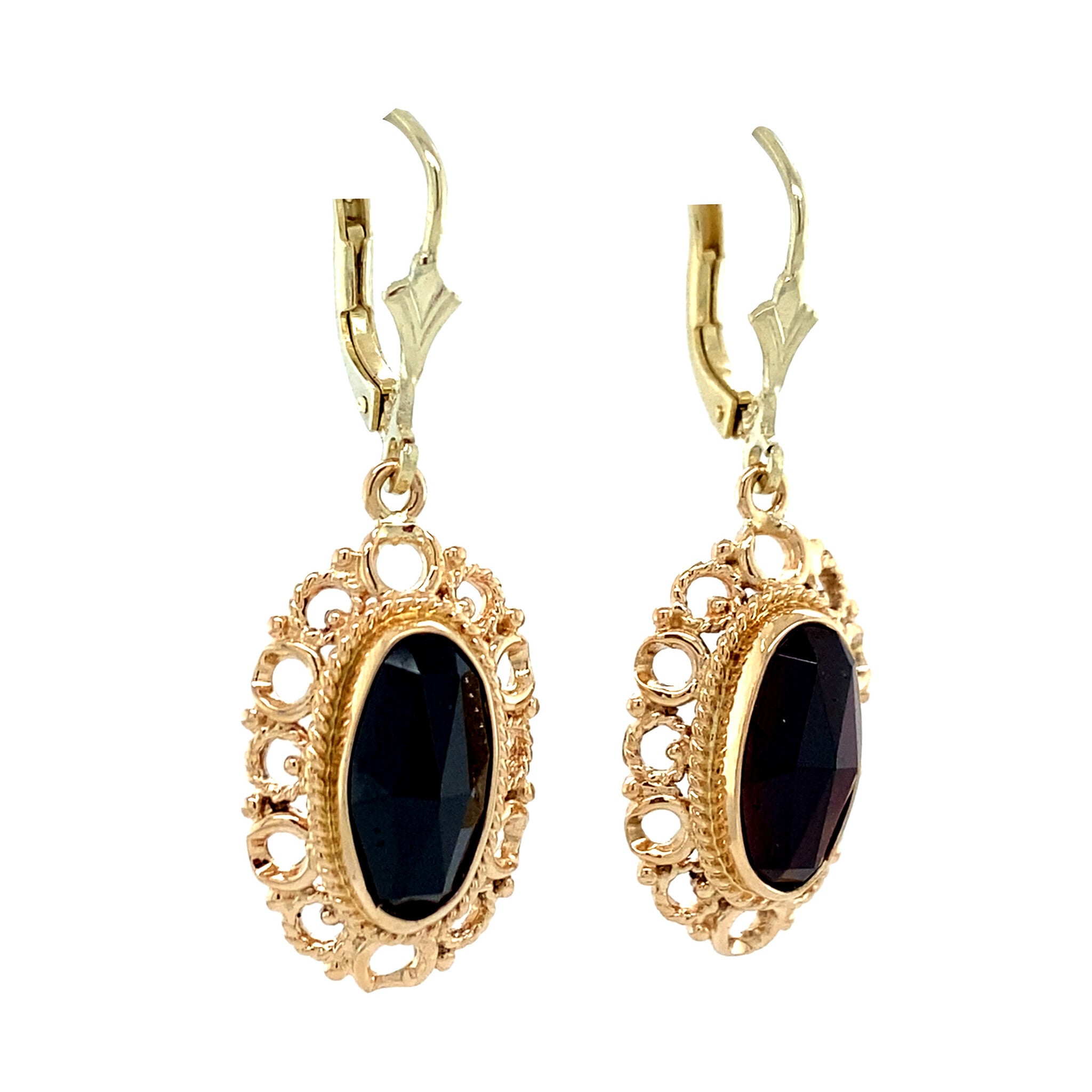 Golden vintage drop earrings with garnet 14 carat