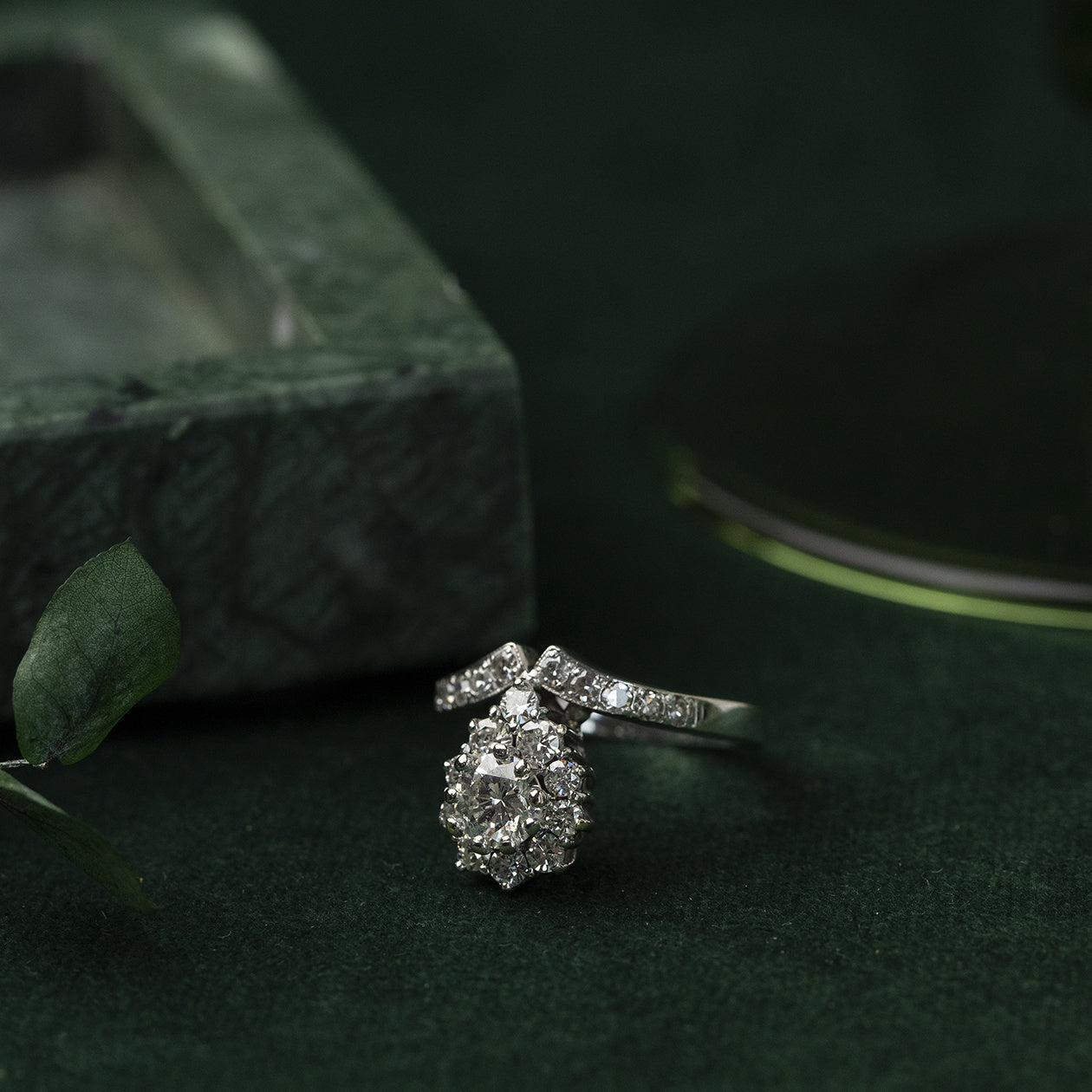 Witgouden ring met diamant 18 krt