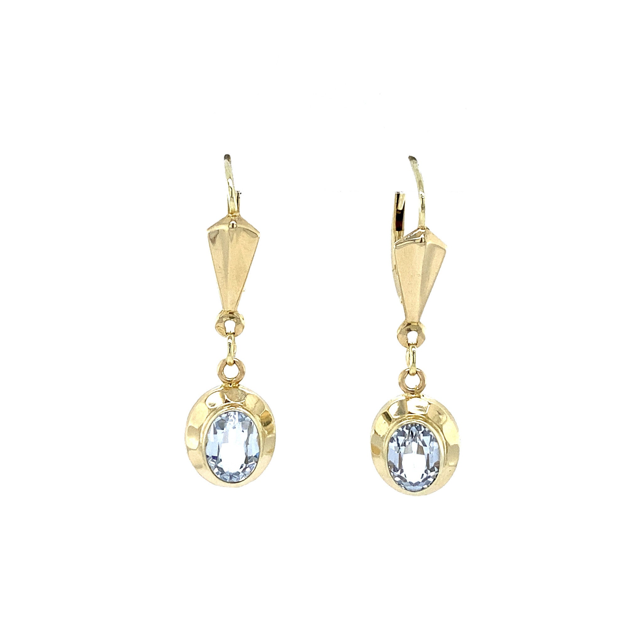 14 kt gold earrings with blue spinel