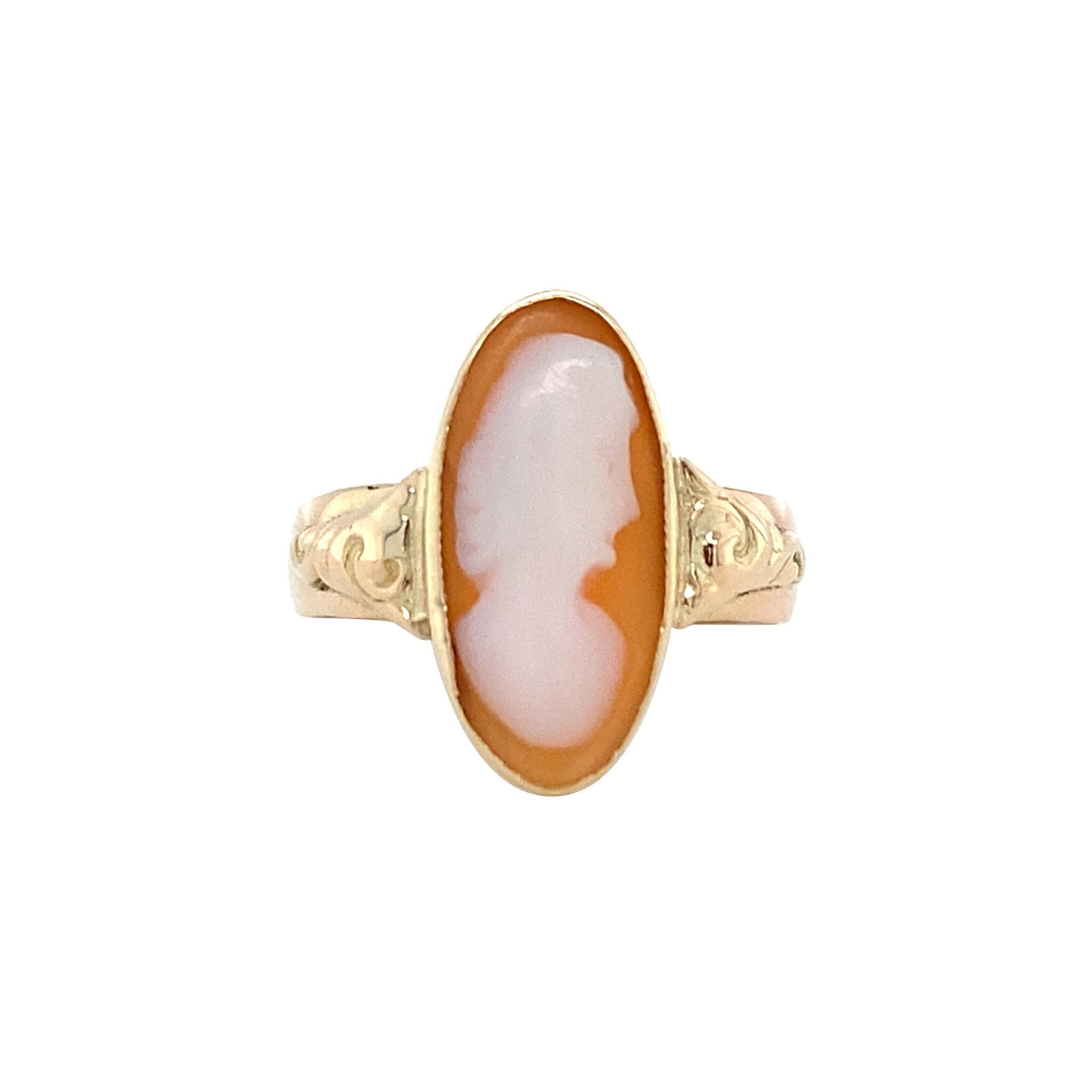 Ring with a cameo, 12 kt