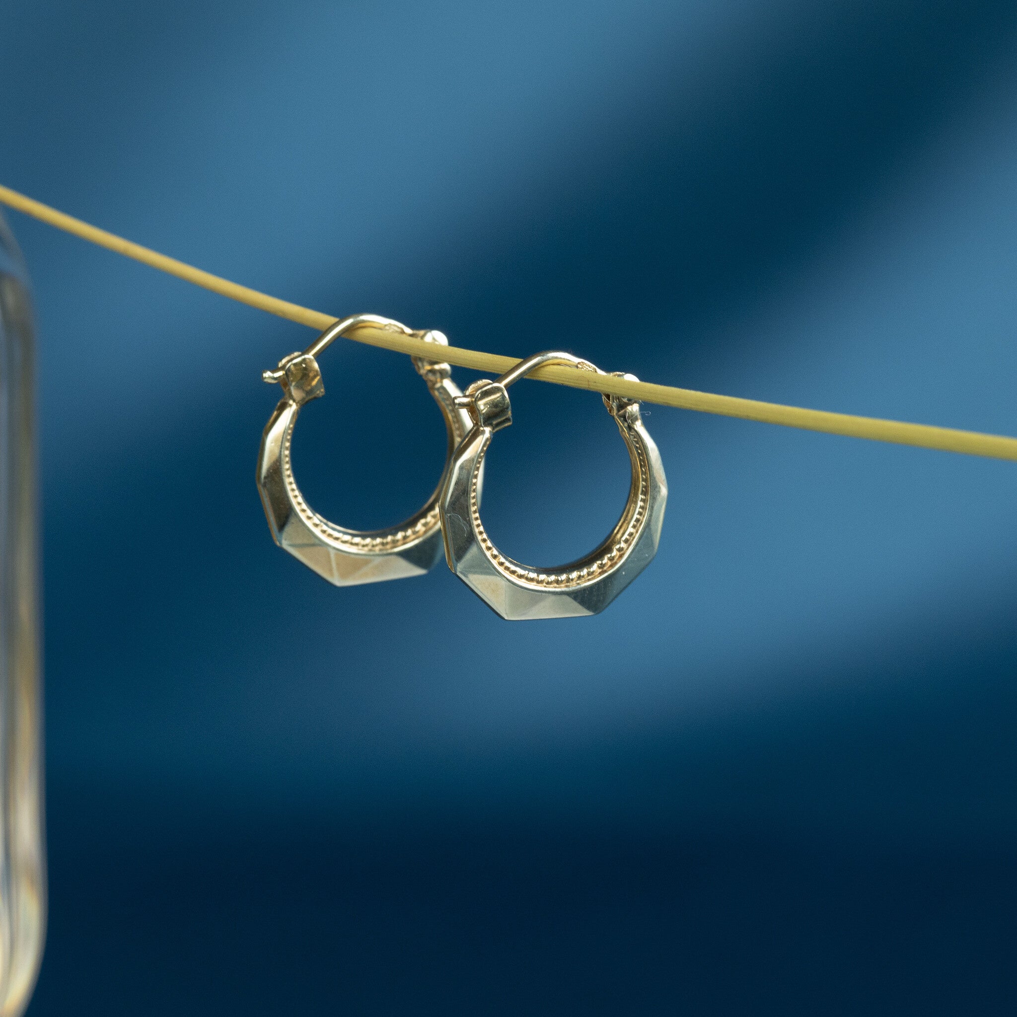 Fancy 14 kt gold earrings