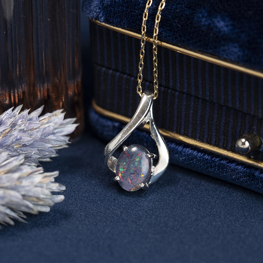 Zilveren vintage hanger met opaal triplet 925