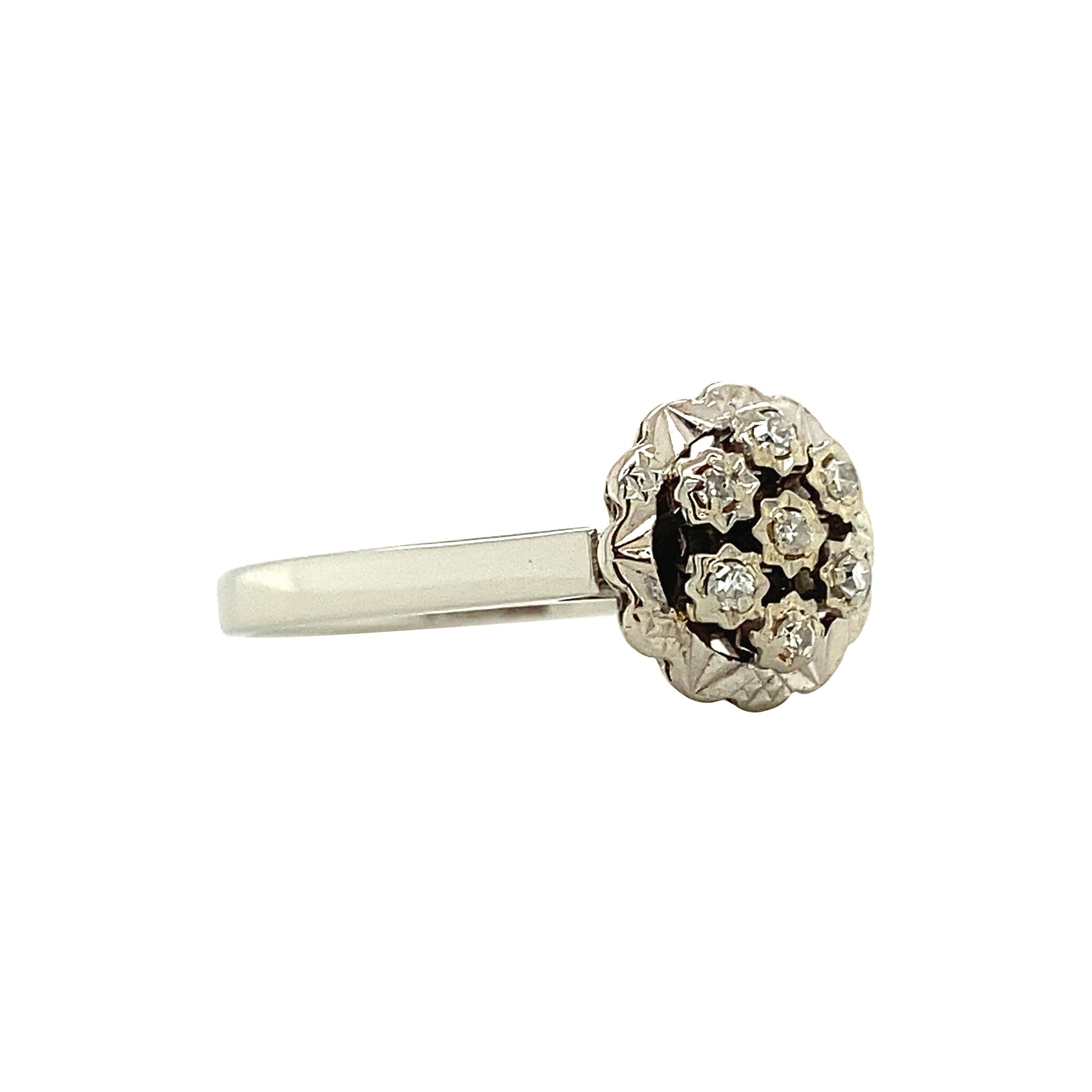 14 kt white gold diamond halo ring
