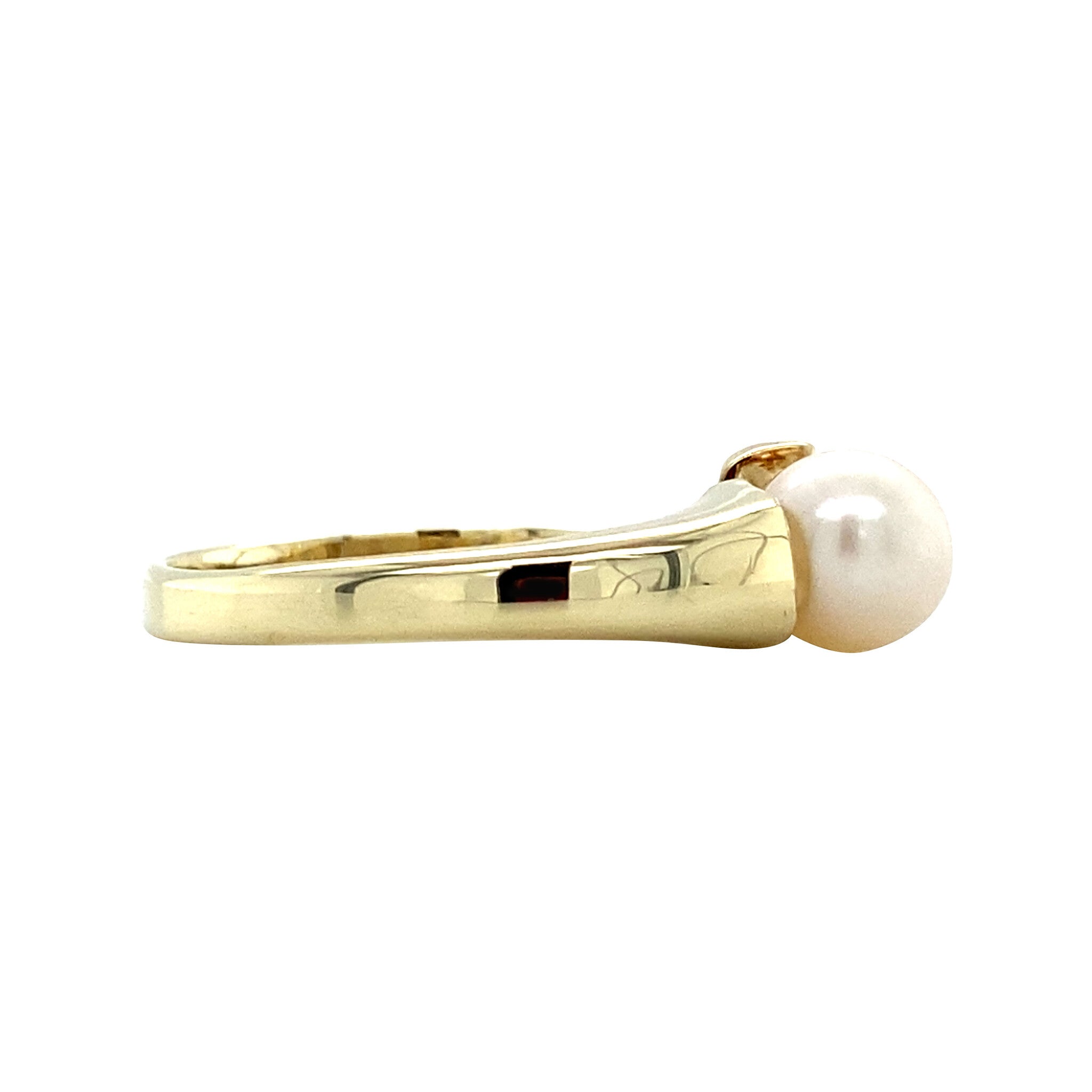 Gouden ring met parel 14 krt