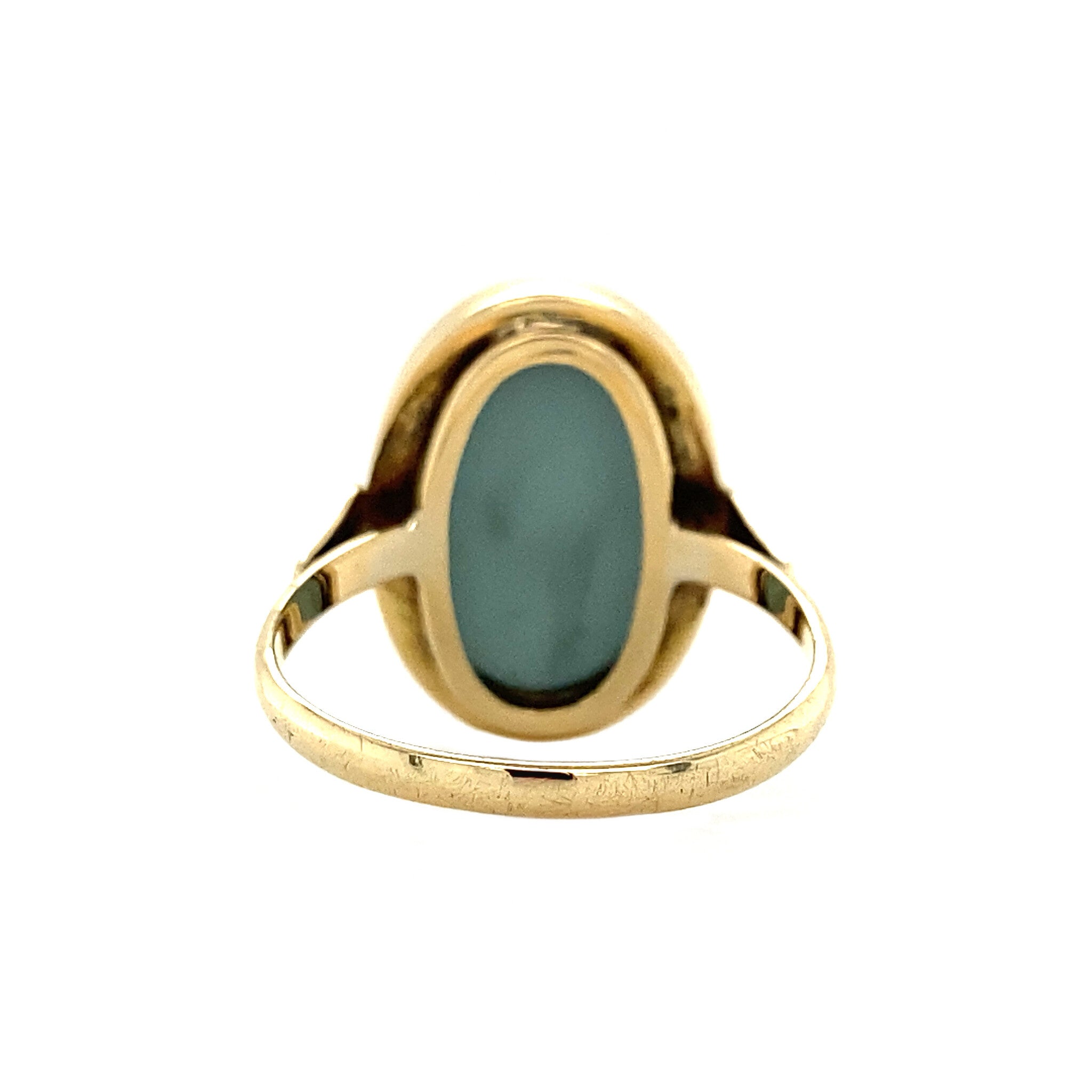 Gold ring with opal triplet 14 kt