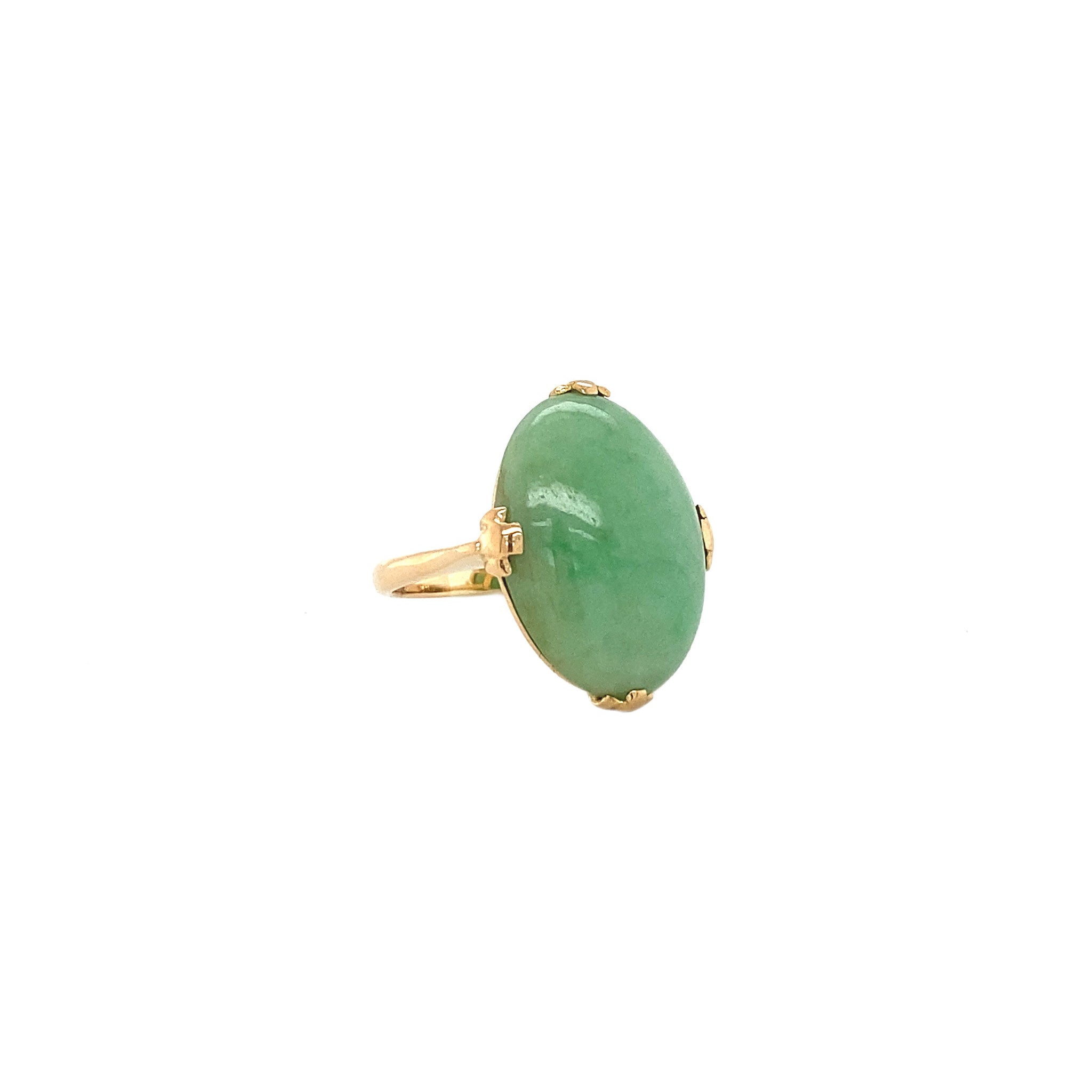 20 kt gold ring with jade