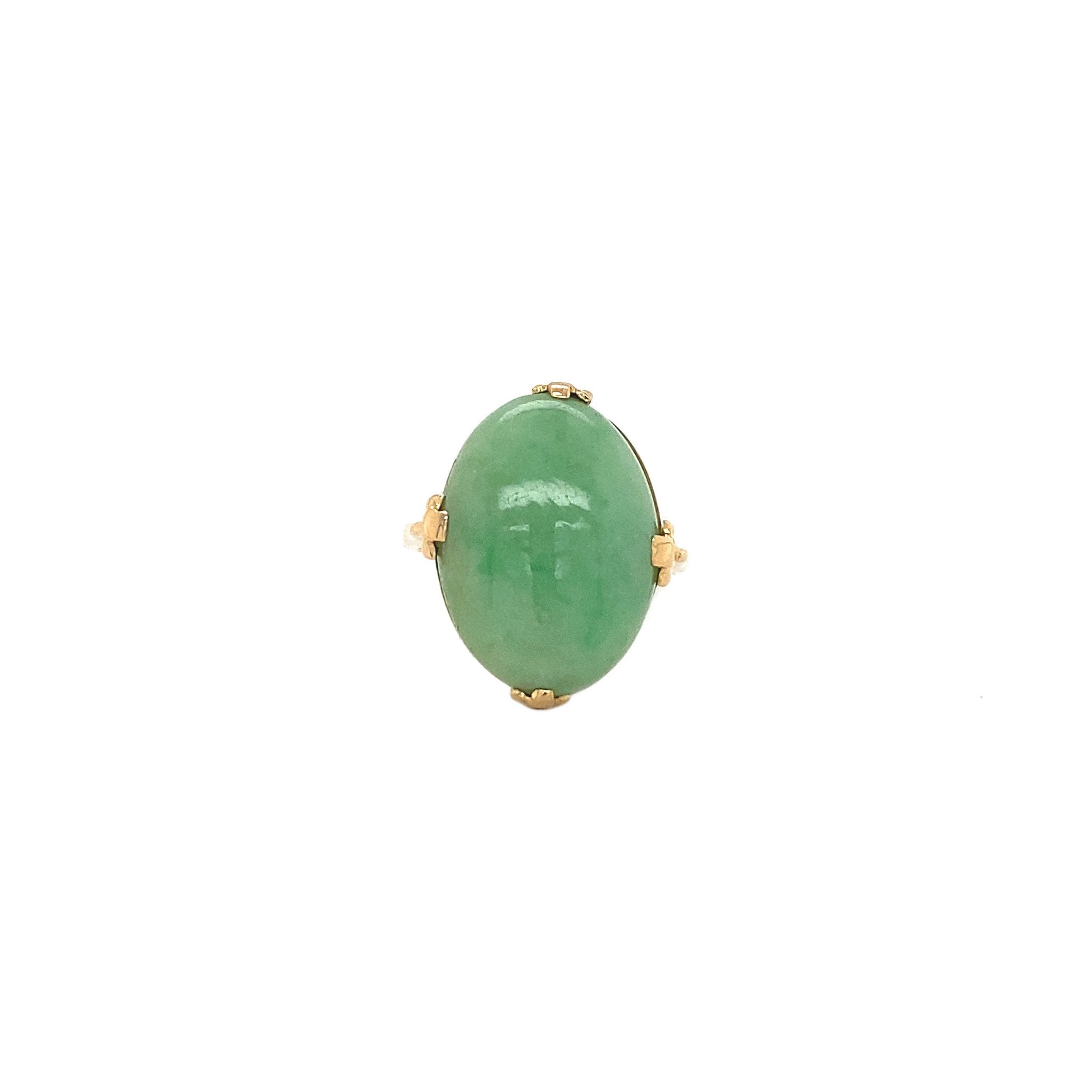 20 kt gold ring with jade