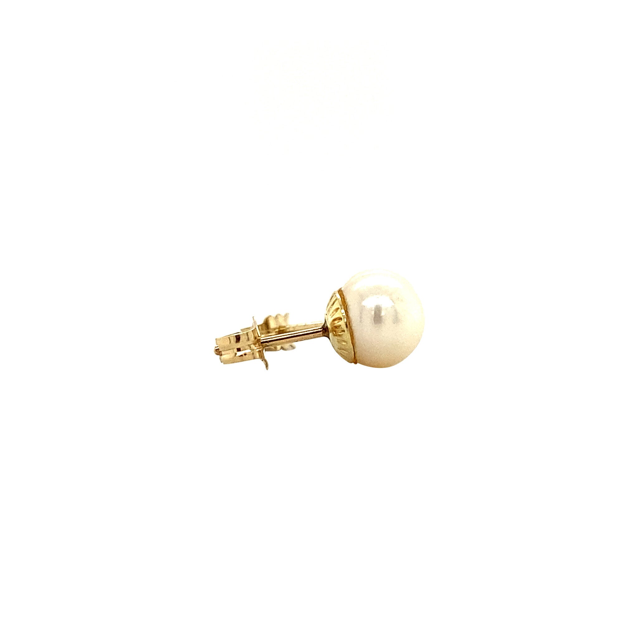 14 kt gold stud earrings with pearl