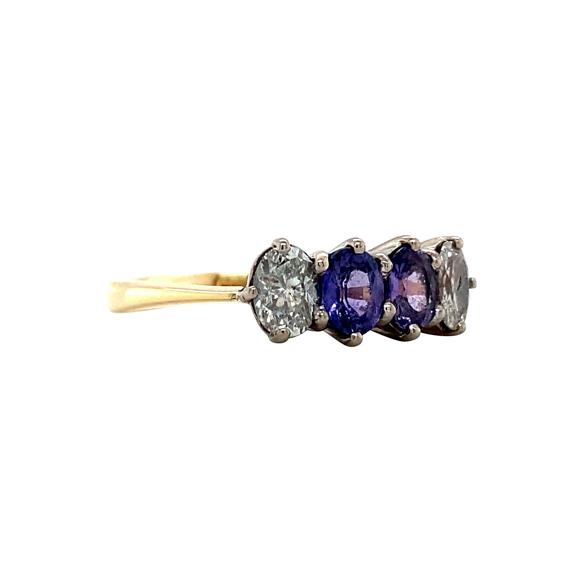 18 kt gold row ring with sapphire and diamond