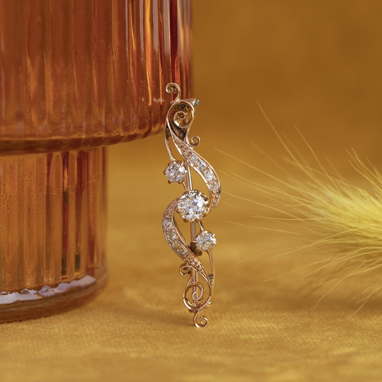 Roségouden broche met diamant 14 krt