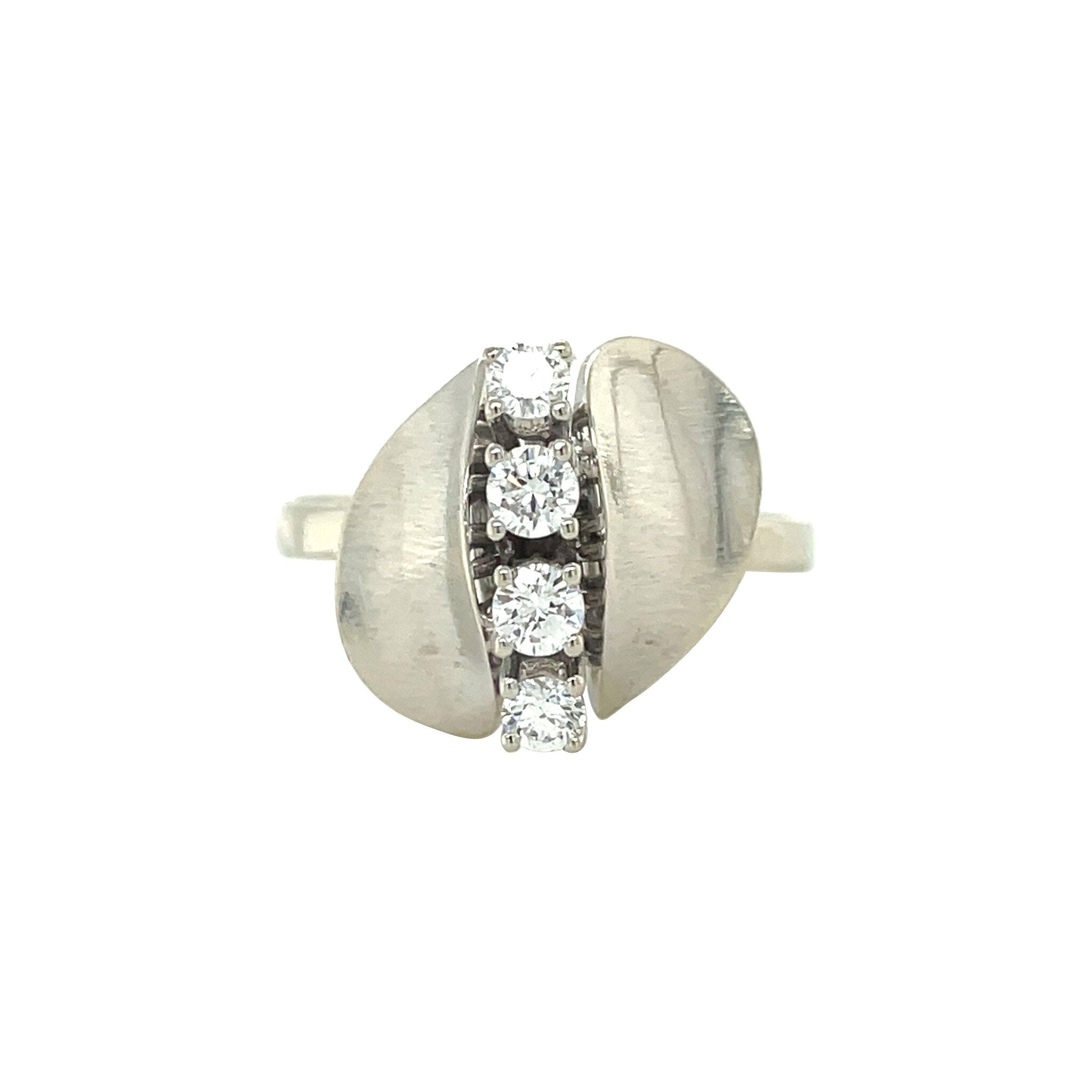 Witgouden vintage ring met diamant 14 kt