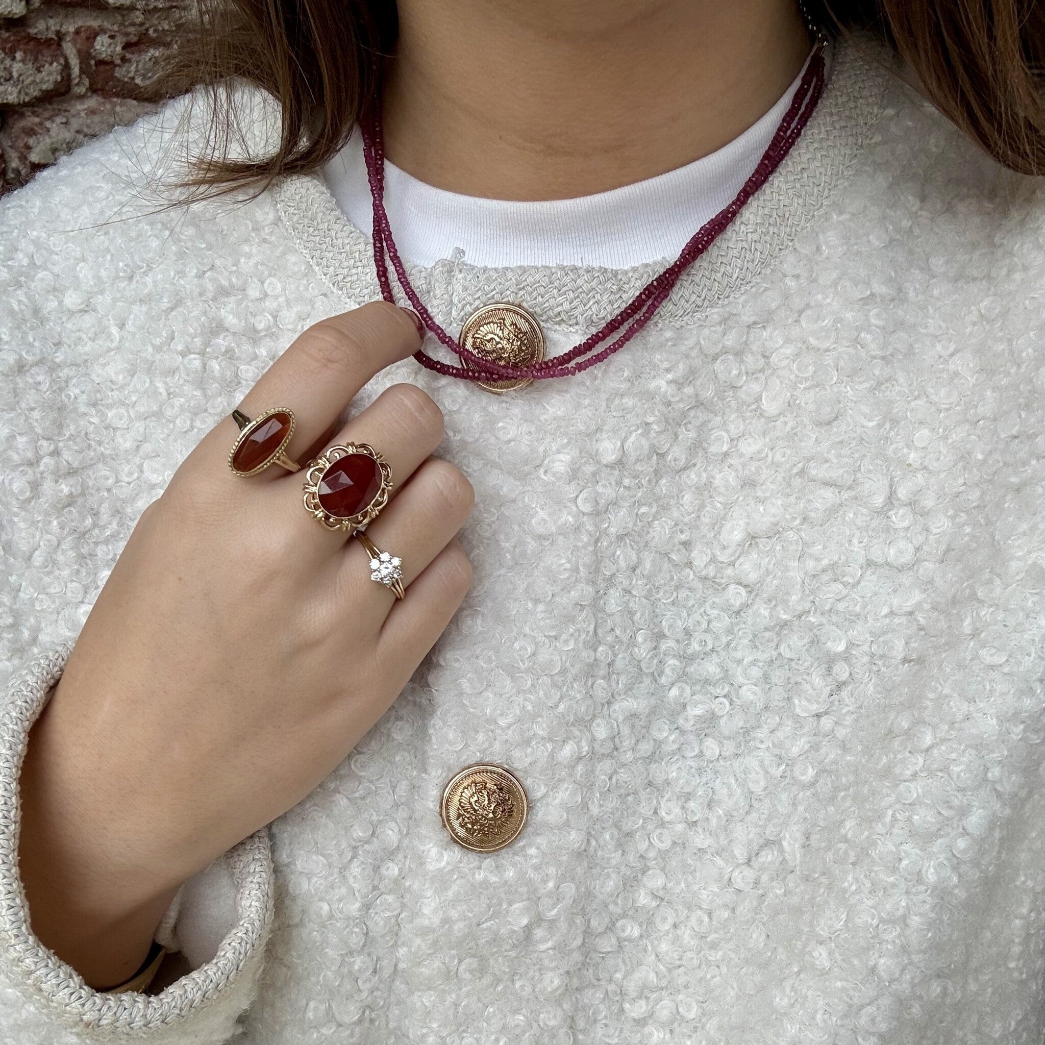14 kt gold ring with carnelian