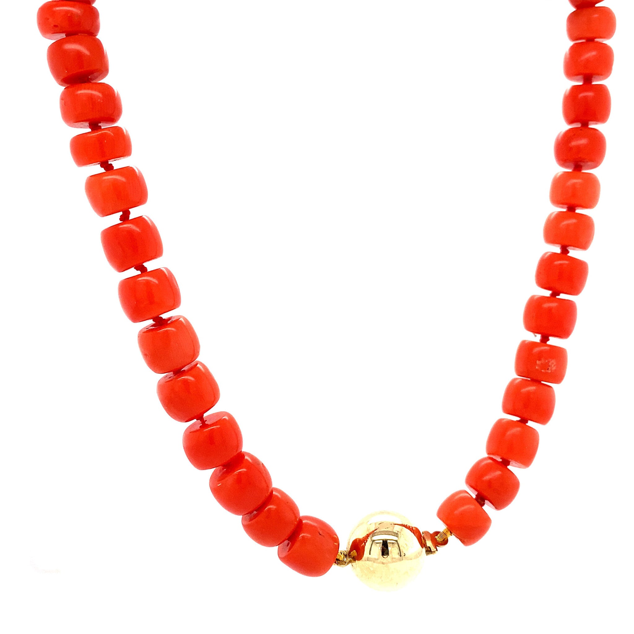 Blood coral necklace with gold clasp 14 krt