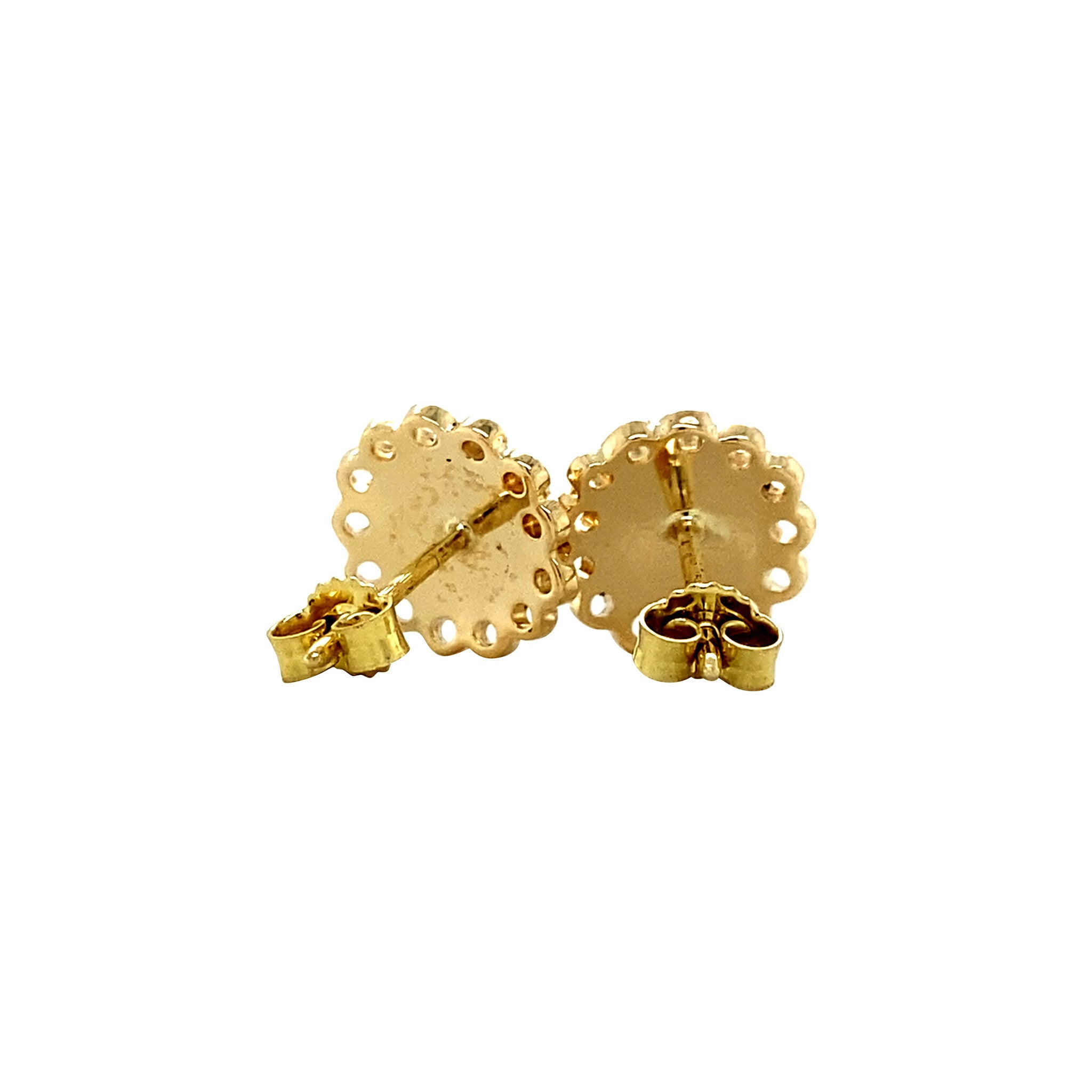 Vintage 14 kt gold stud earrings with garnet