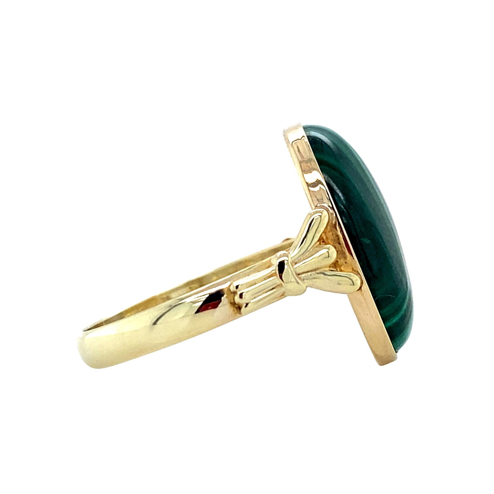Gold ring with malachite 14 kt