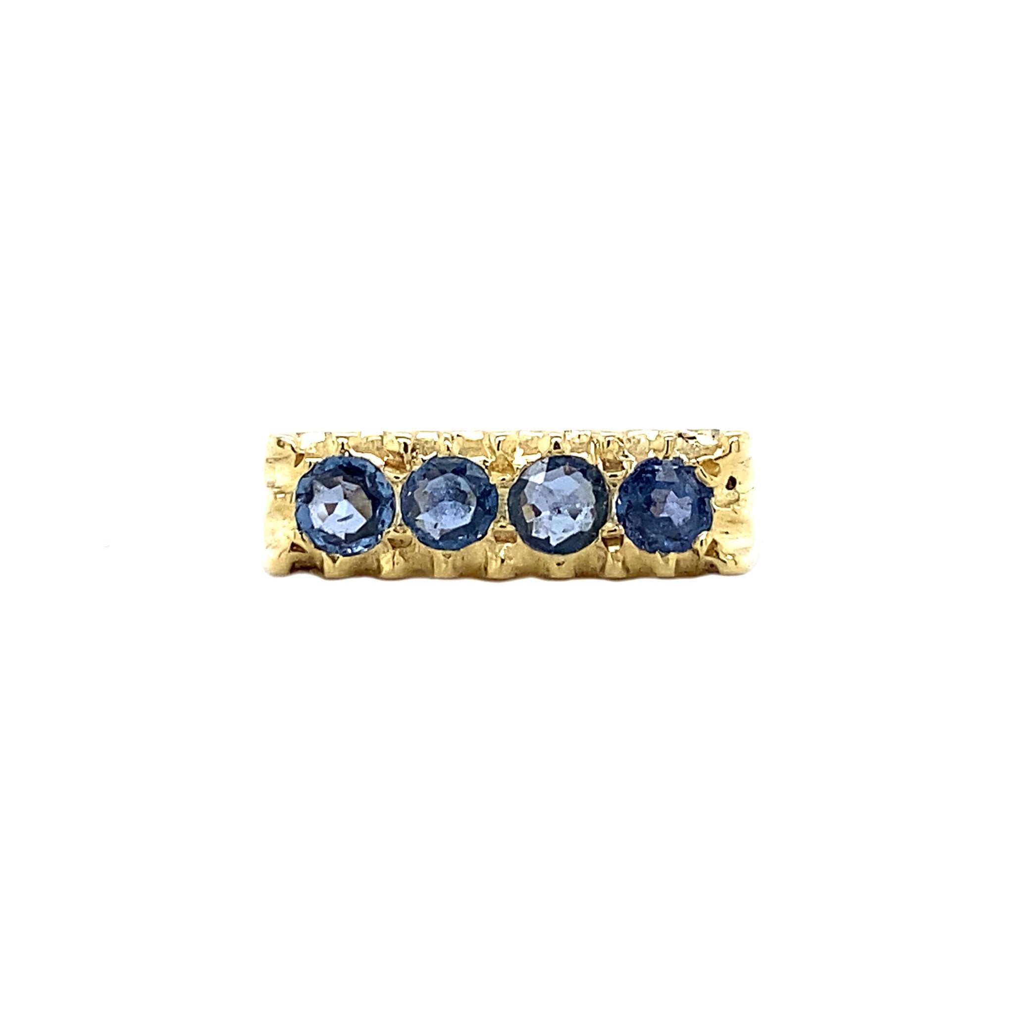 Gouden ring met saffier 14 krt