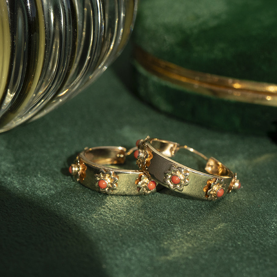 Rose-gold vintage hoop earrings with colored gemstone 14 kt