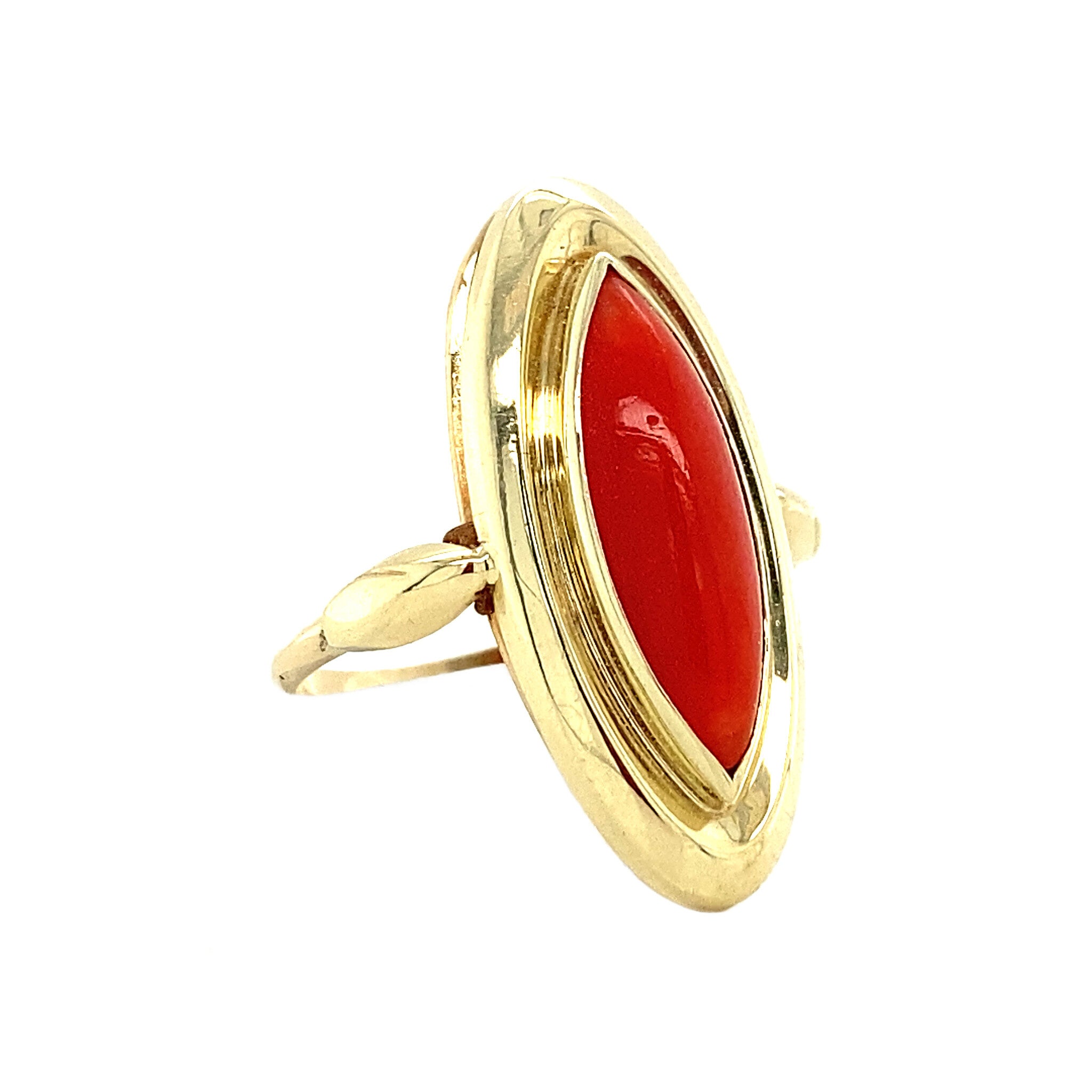 Gouden ring met bloedkoraal 14 krt
