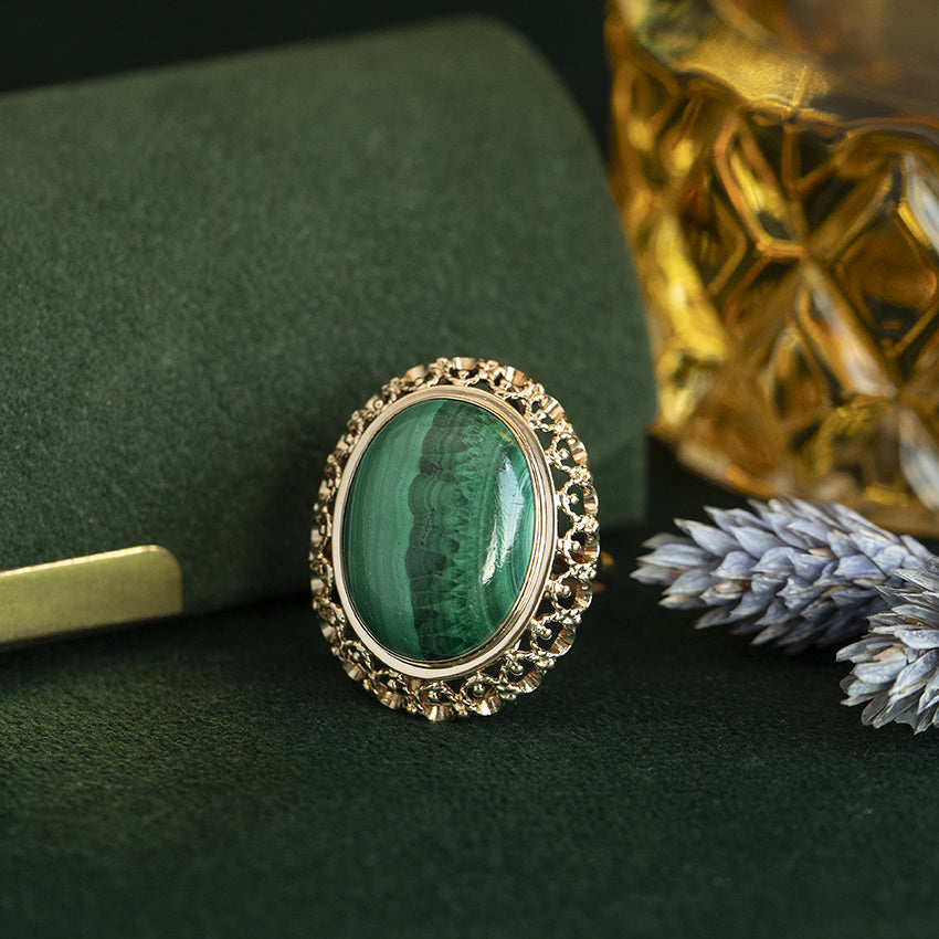 Gouden vintage ring met malachiet 14 kt