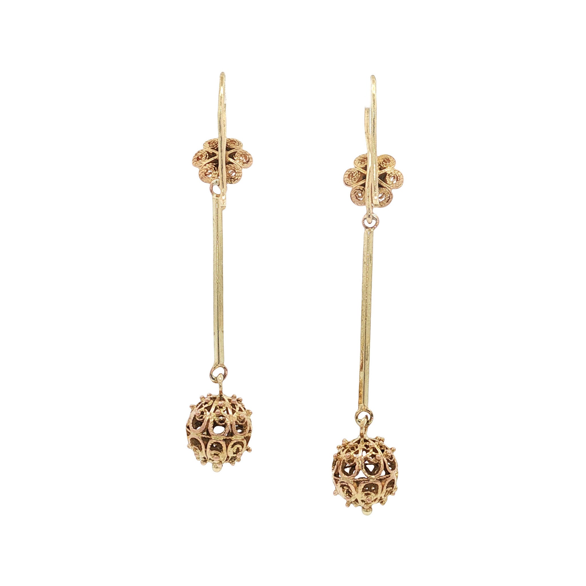 Gold vintage filigree earrings 14 kt