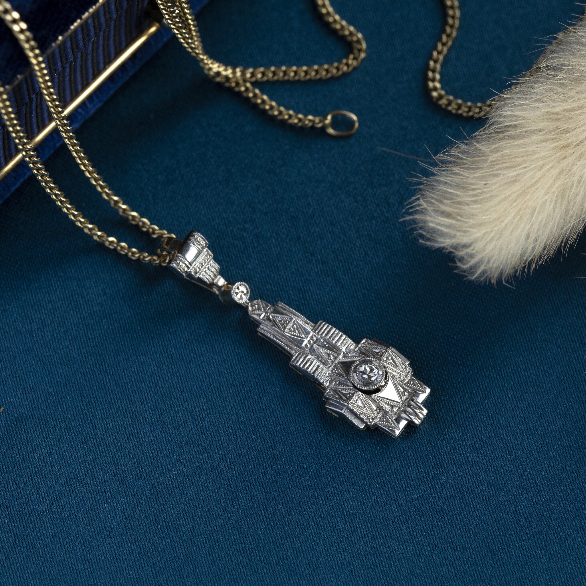 Gouden hanger met diamant 14 krt 950