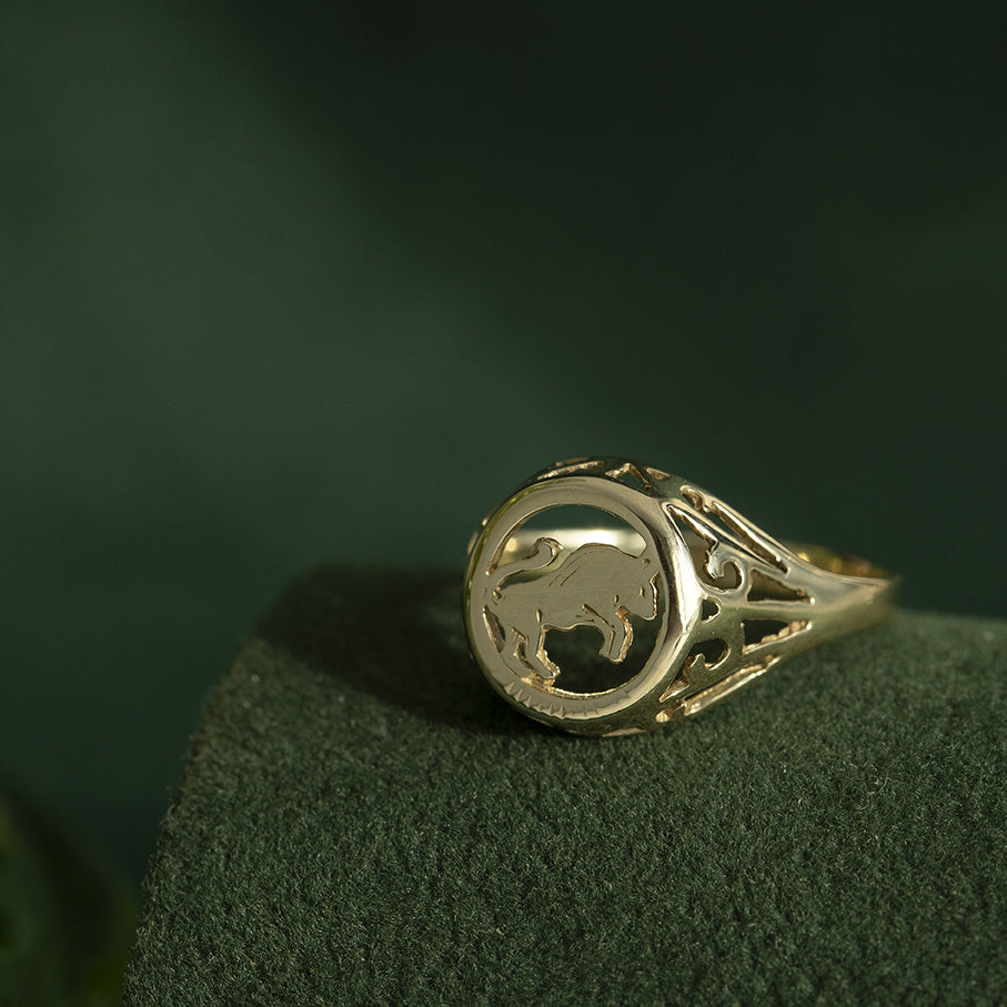 Vintage gold ring with bull, 14 kt