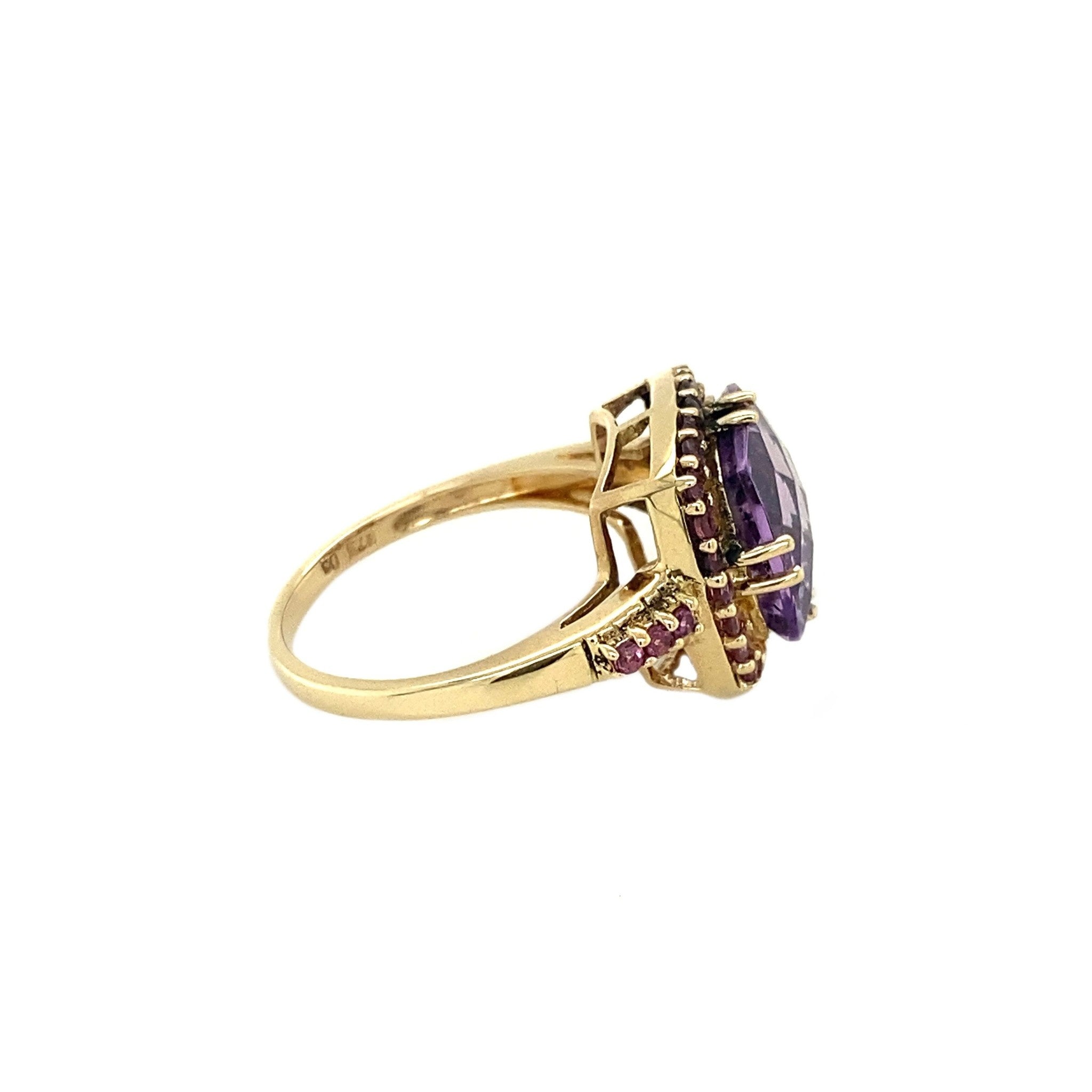 Amethyst ring 9 kt