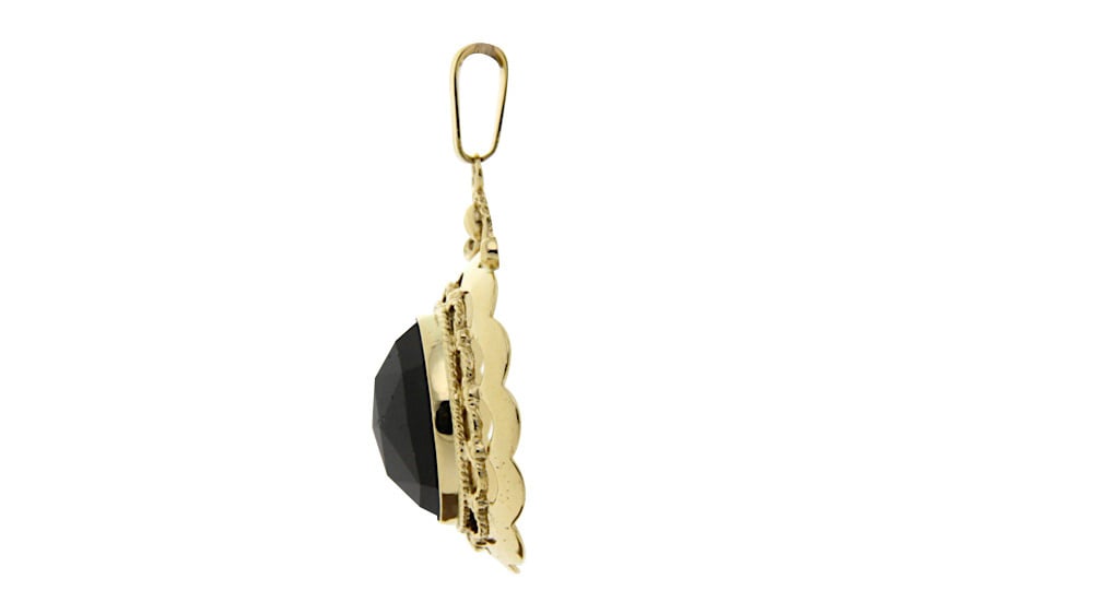 Gouden hanger met granaat 14 krt