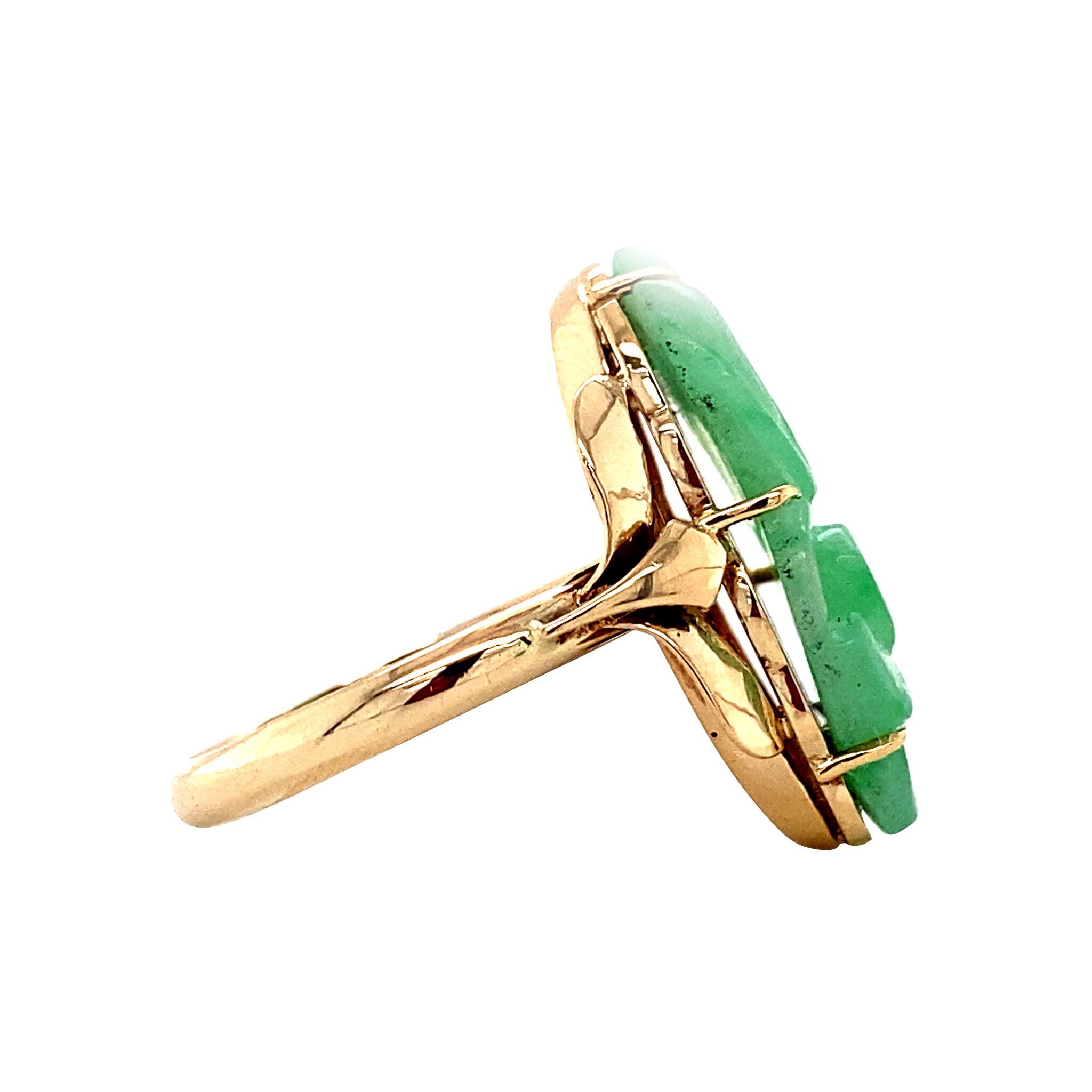 14 kt gold ring with jade