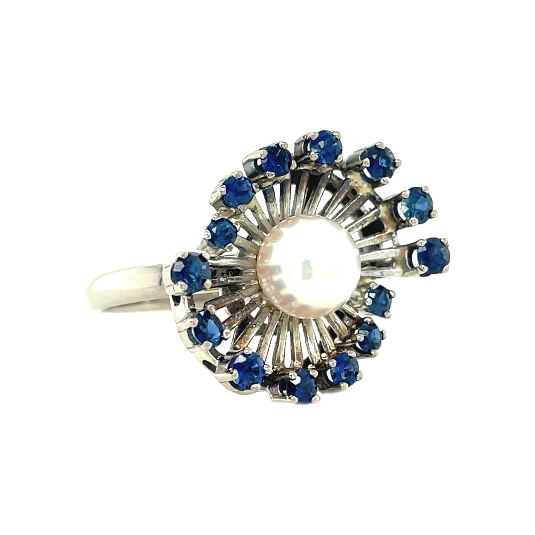 White gold vintage ring with sapphire and pearl 14 kt