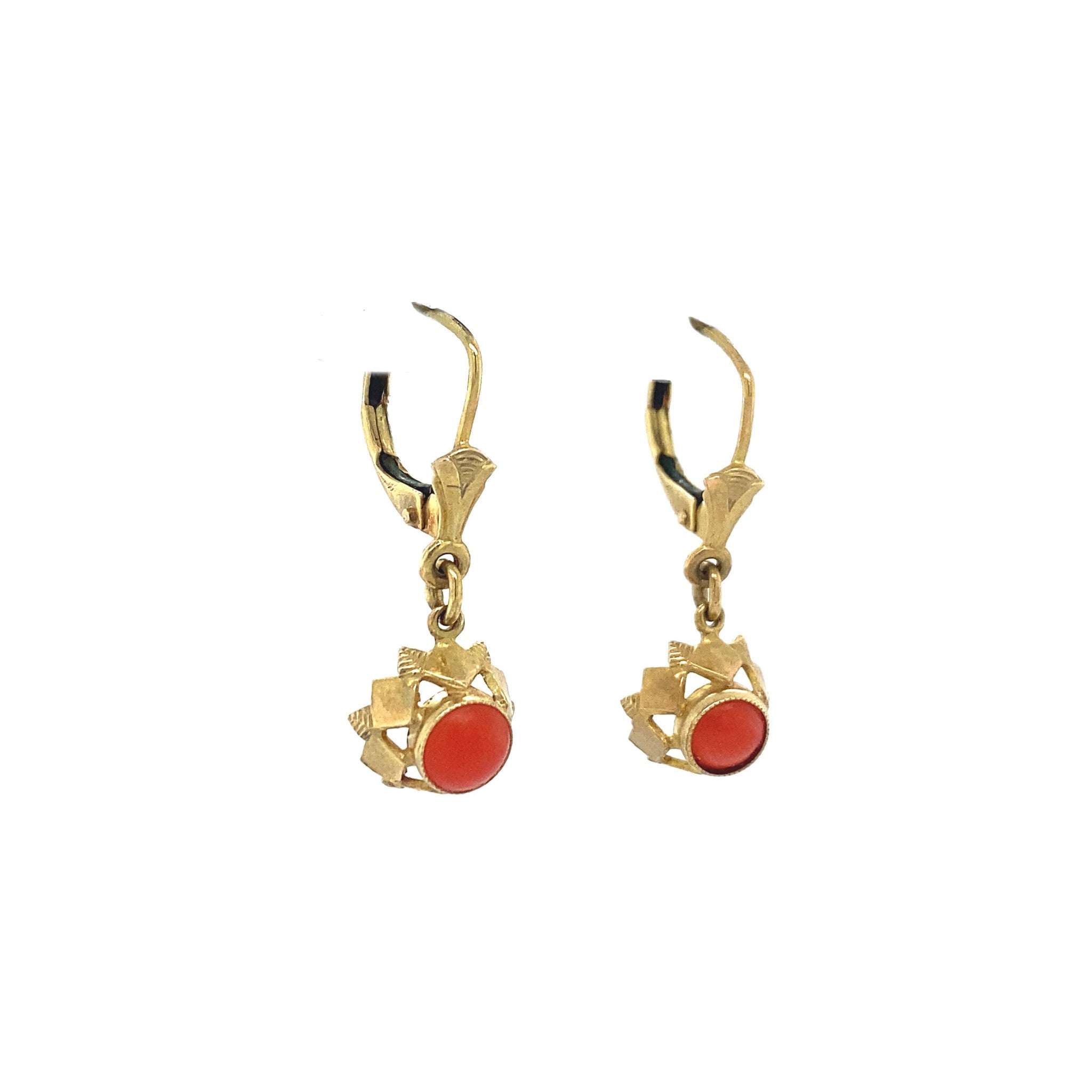 14 kt gold earrings with blood coral