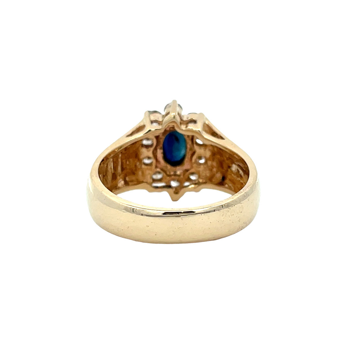 Gold vintage entourage ring with sapphire and diamond 14 kt