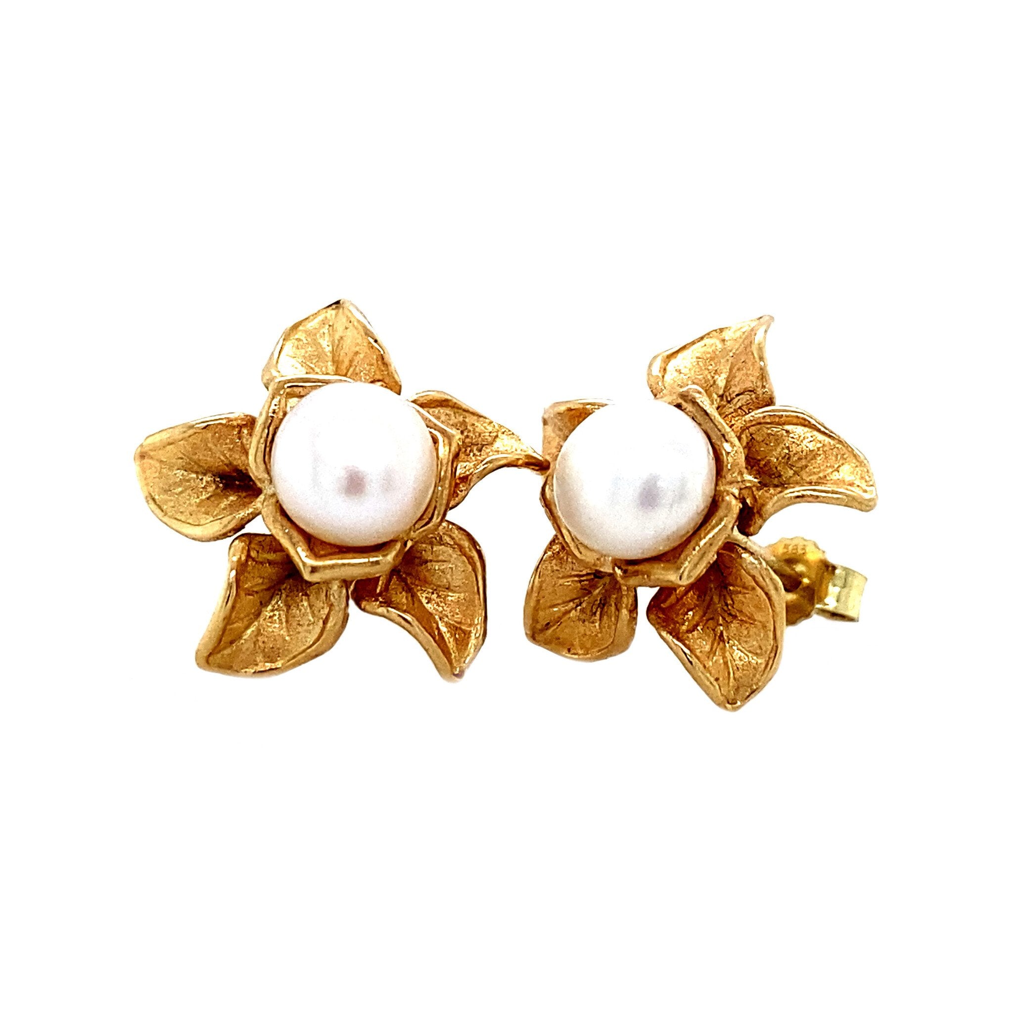 Gold flower stud earrings with pearl 14 carat