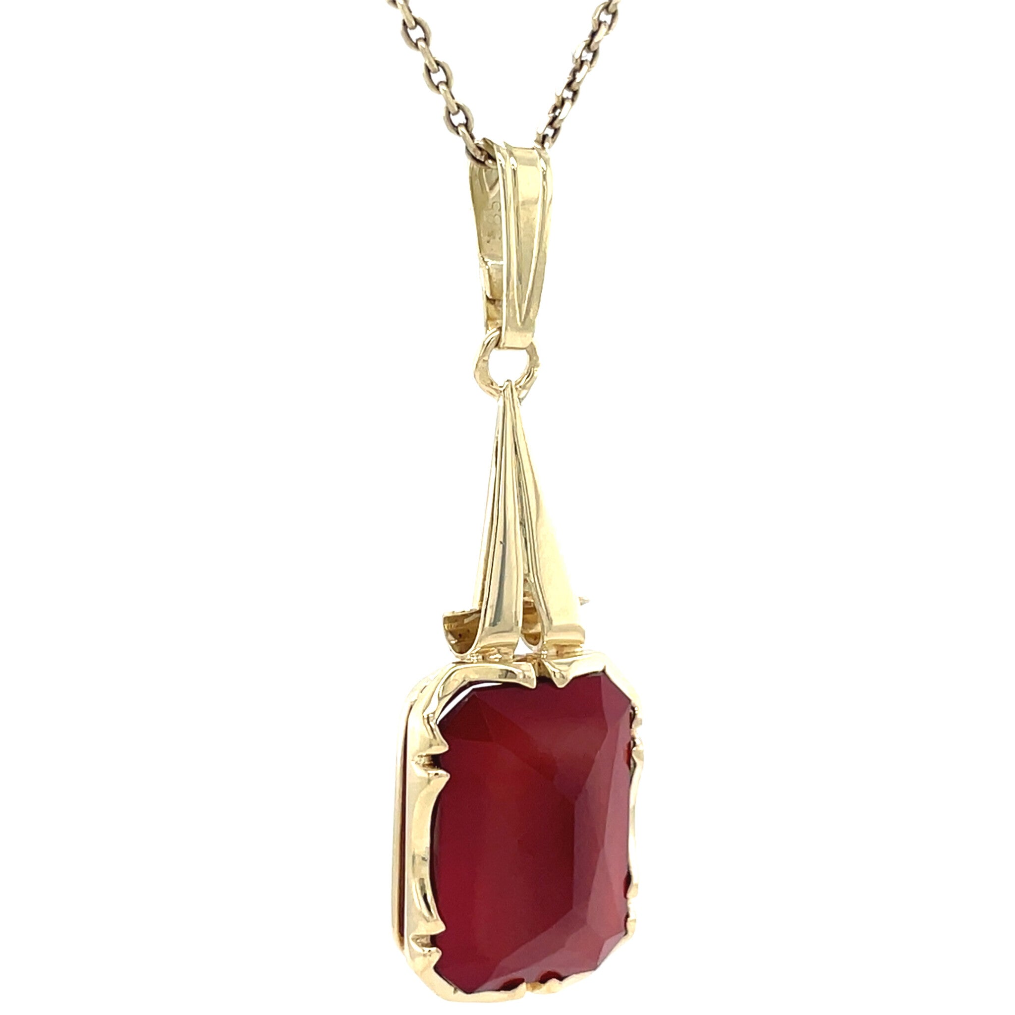Gold vintage pendant with carnelian 14 kt