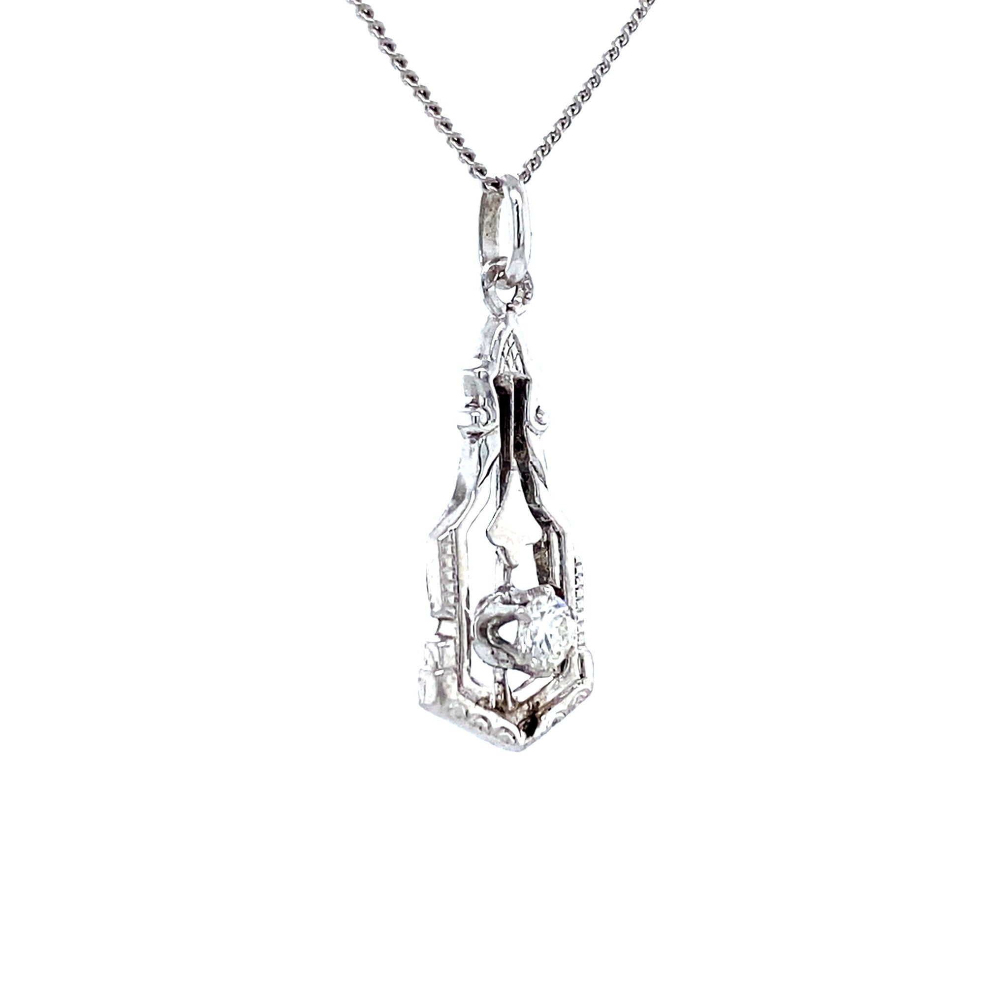 14 kt white gold pendant with diamond
